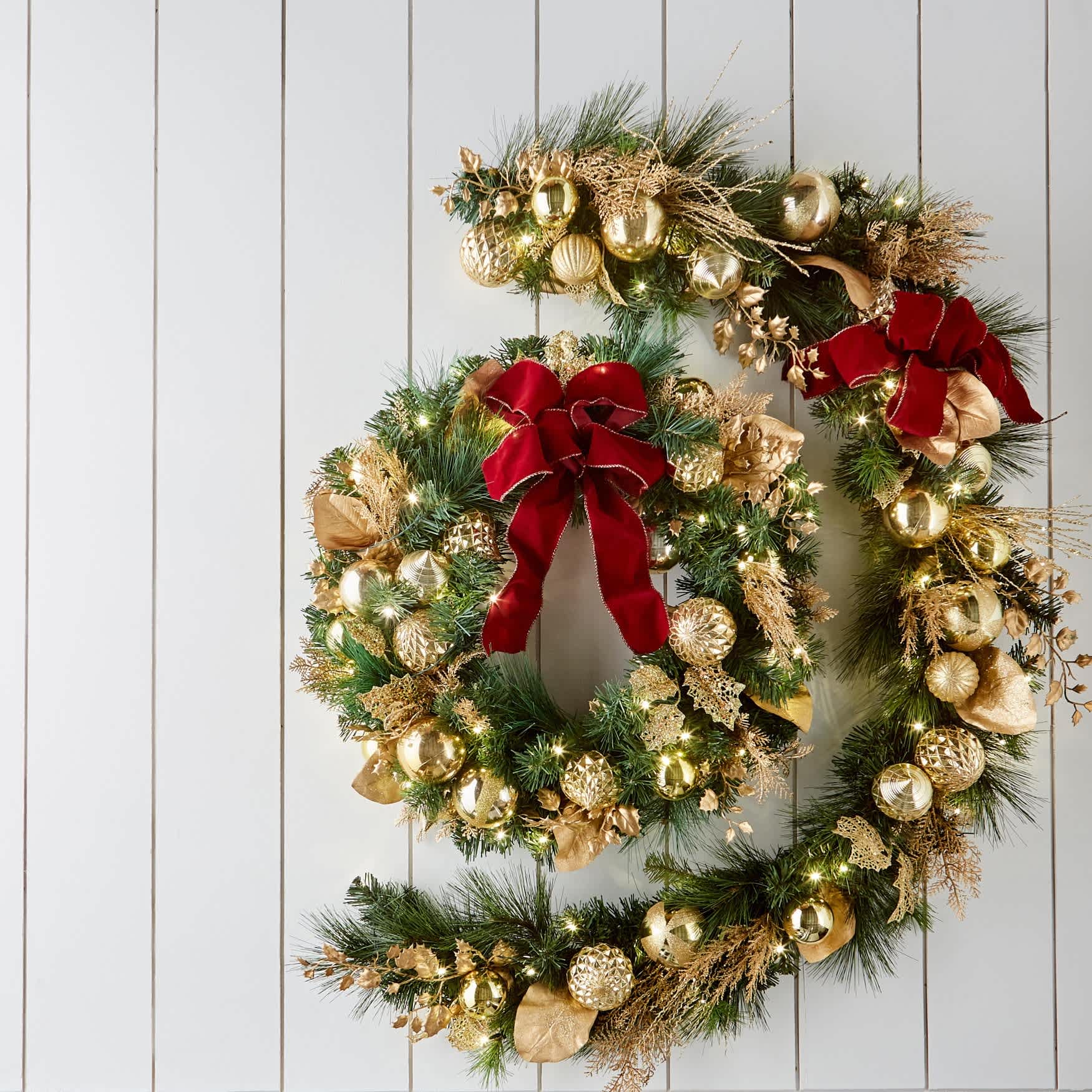 BrylaneHome 196438801491 Artificial-Christmas-Wreaths - View #4