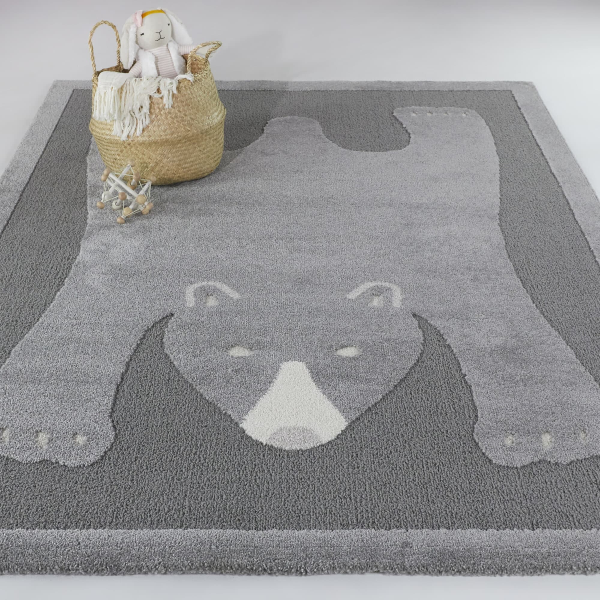 Balta 3101434 4 x 5 (ft) Polyester/Polypropylene Grey Rectangular Indoor Animal print Global Area rug