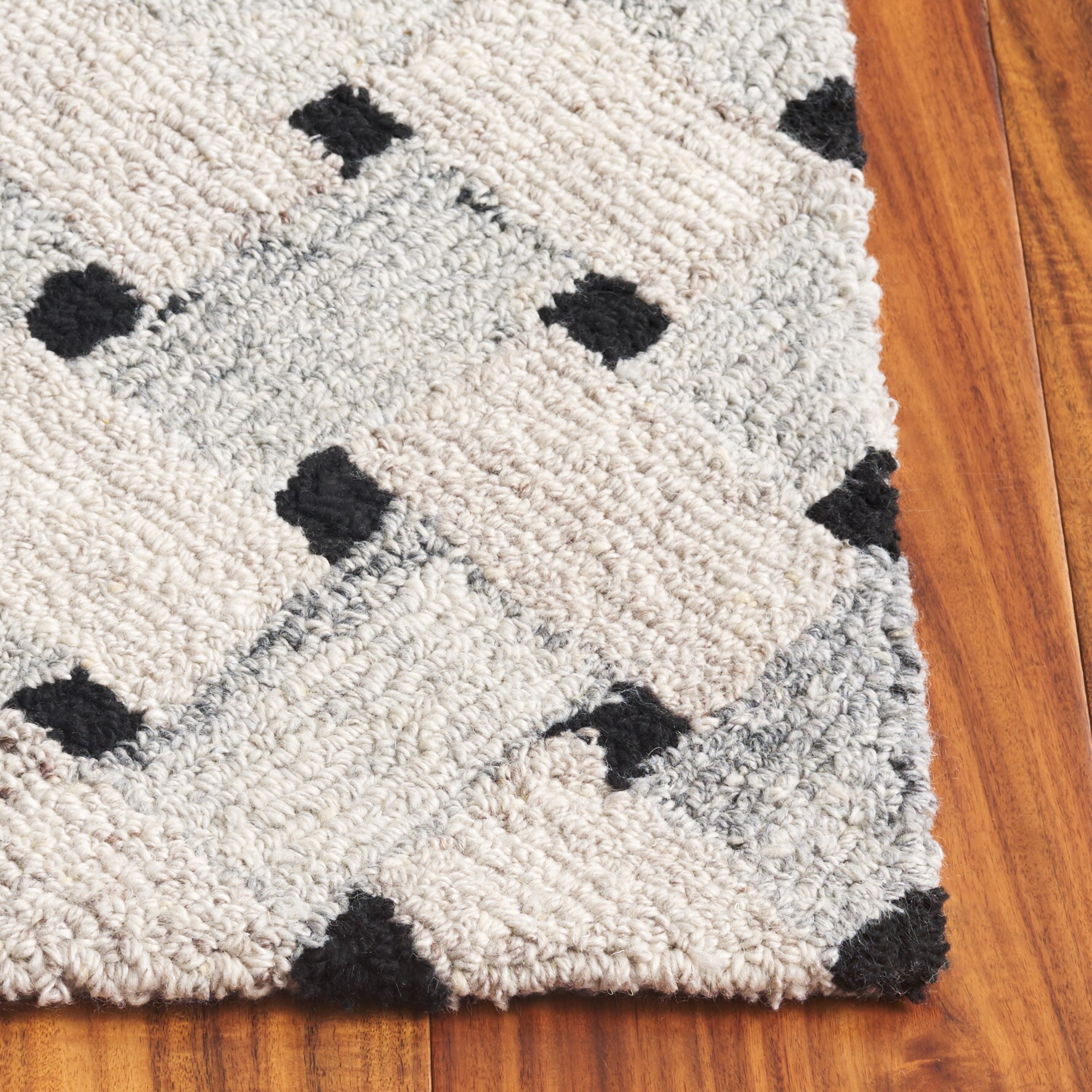 Safavieh GRE302F-5 rugs - View #3