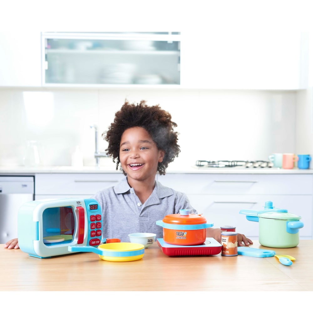 Tasty Junior Tasty Junior Oven Electronic Toy Kitchen Set