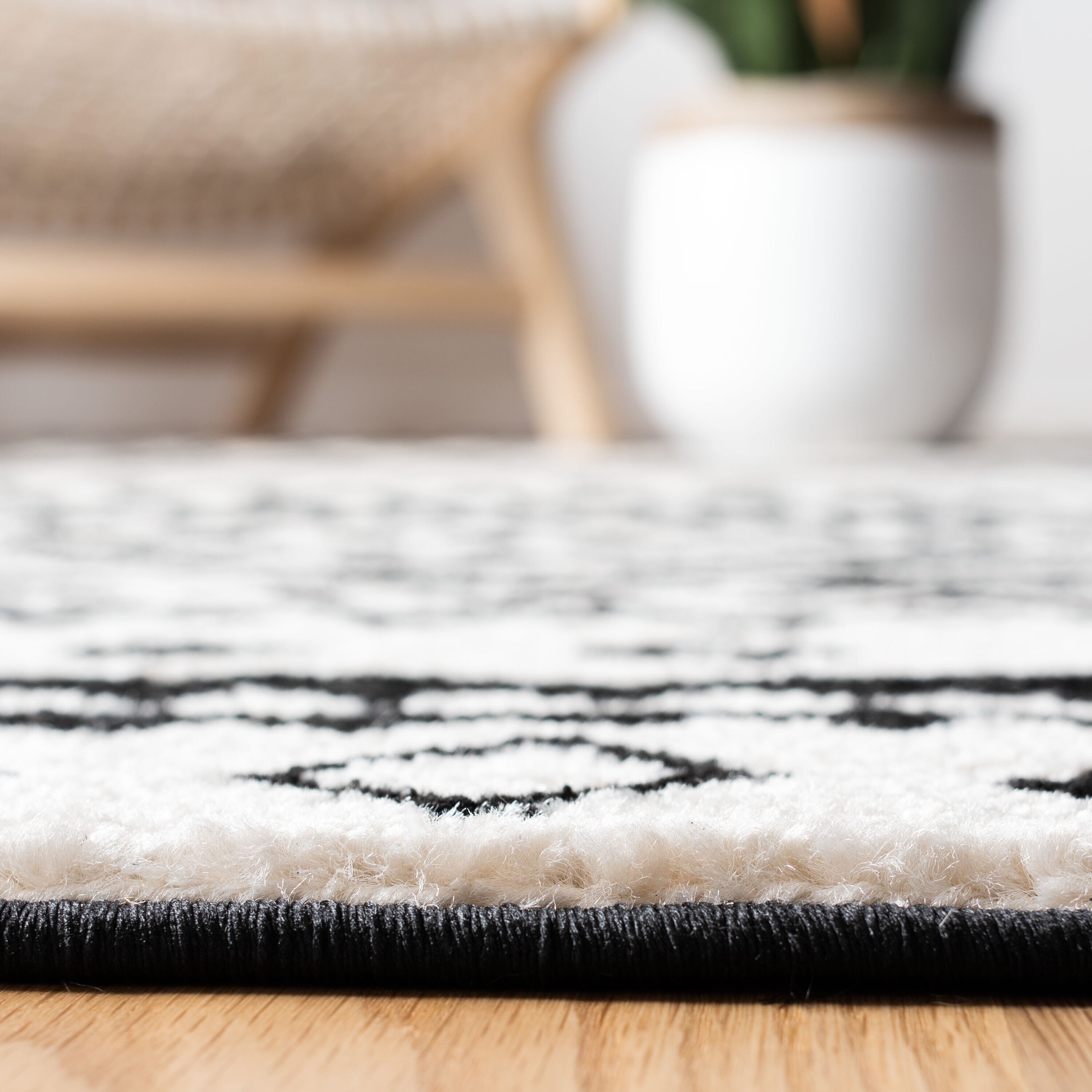 Safavieh MRE415A-7SQ rugs - View #4