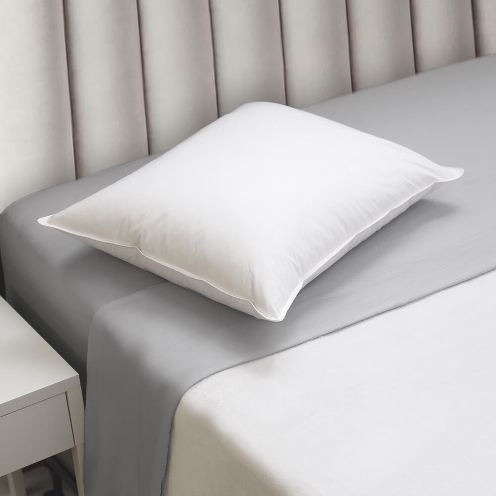 Cozy Essentials 233 Thread Count Queen Bed Pillow - Medium Firmness ...