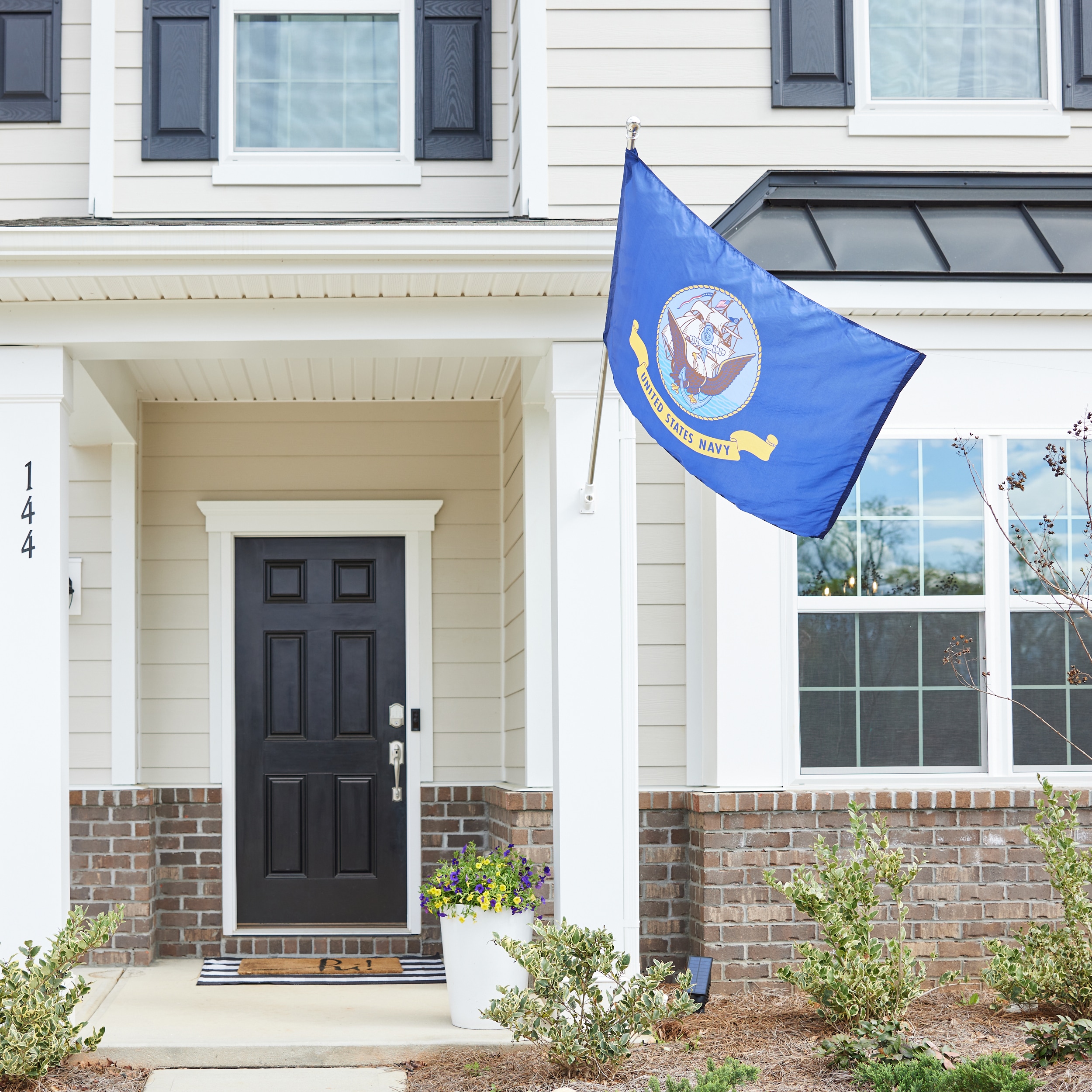 Team Sports America 2.3-ft W x 3.6-ft H Embroidered Detroit Lions House Flag  in the Decorative Banners & Flags department at