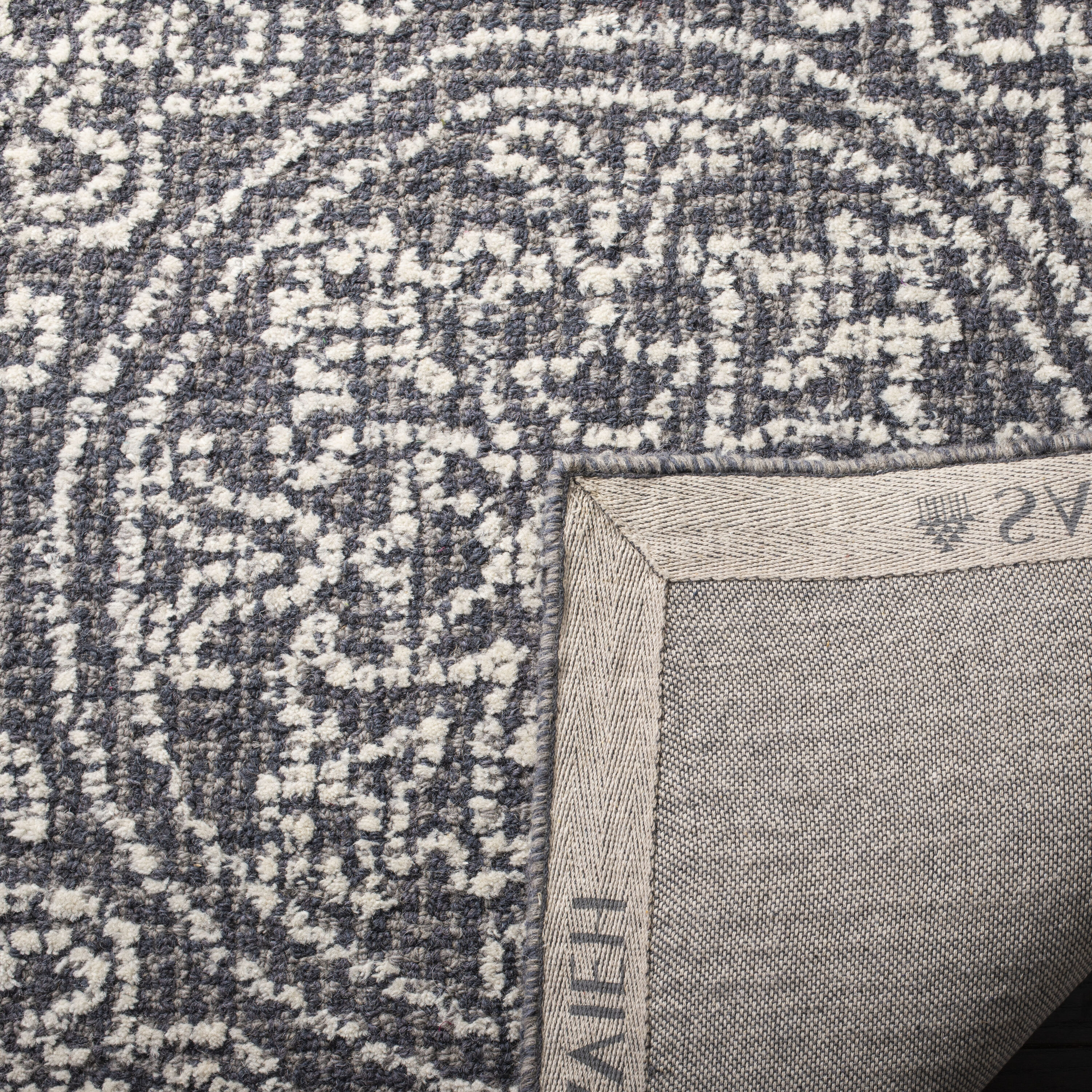 Safavieh ABT522A-6SQ rugs - View #3