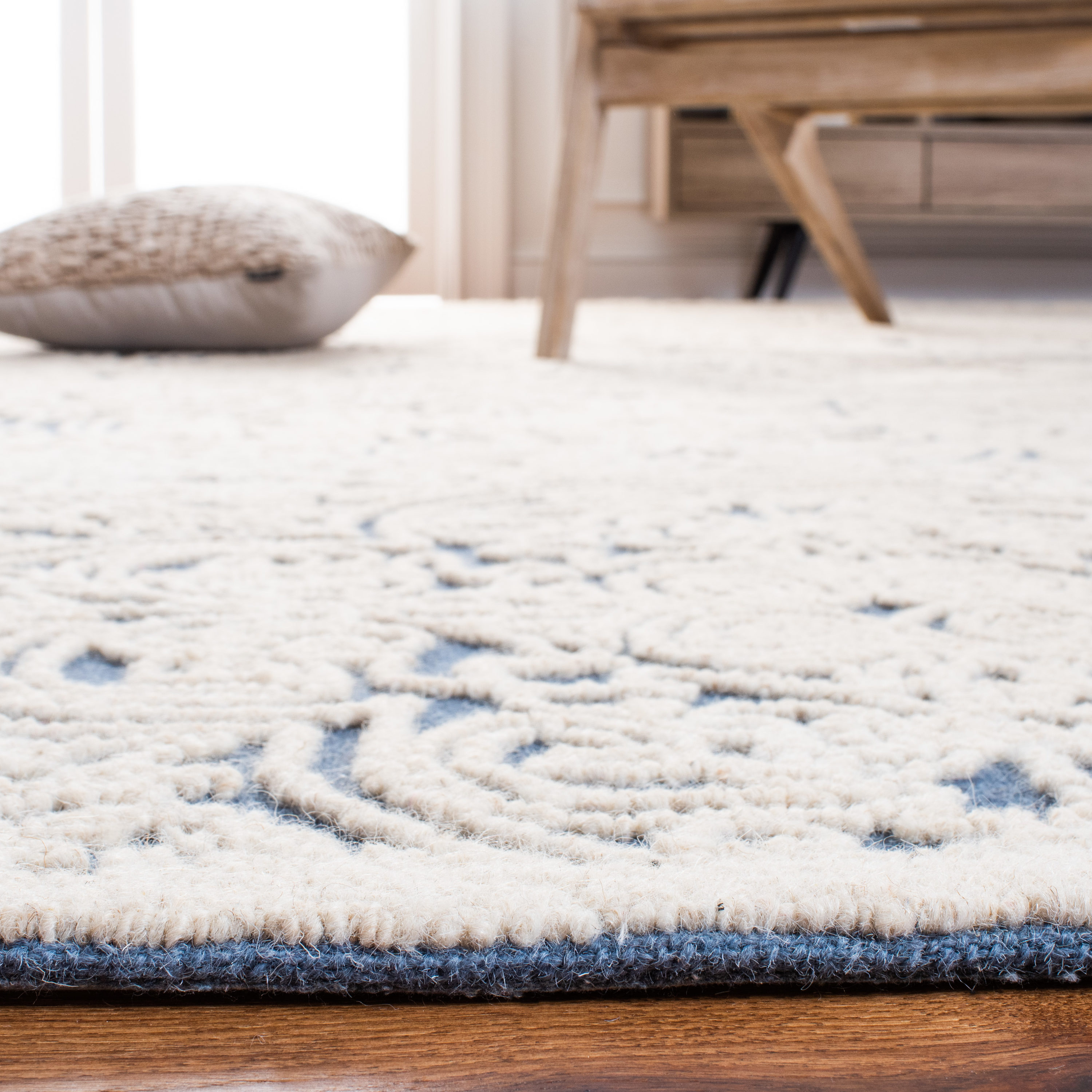 Safavieh TRC101B-8 rugs - View #7