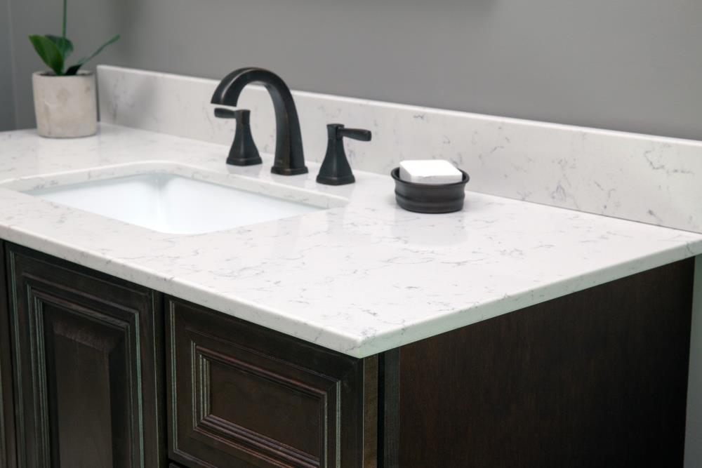 US Marble 61-in Arctic Carrara Quartz Bathroom Vanity Top in the ...