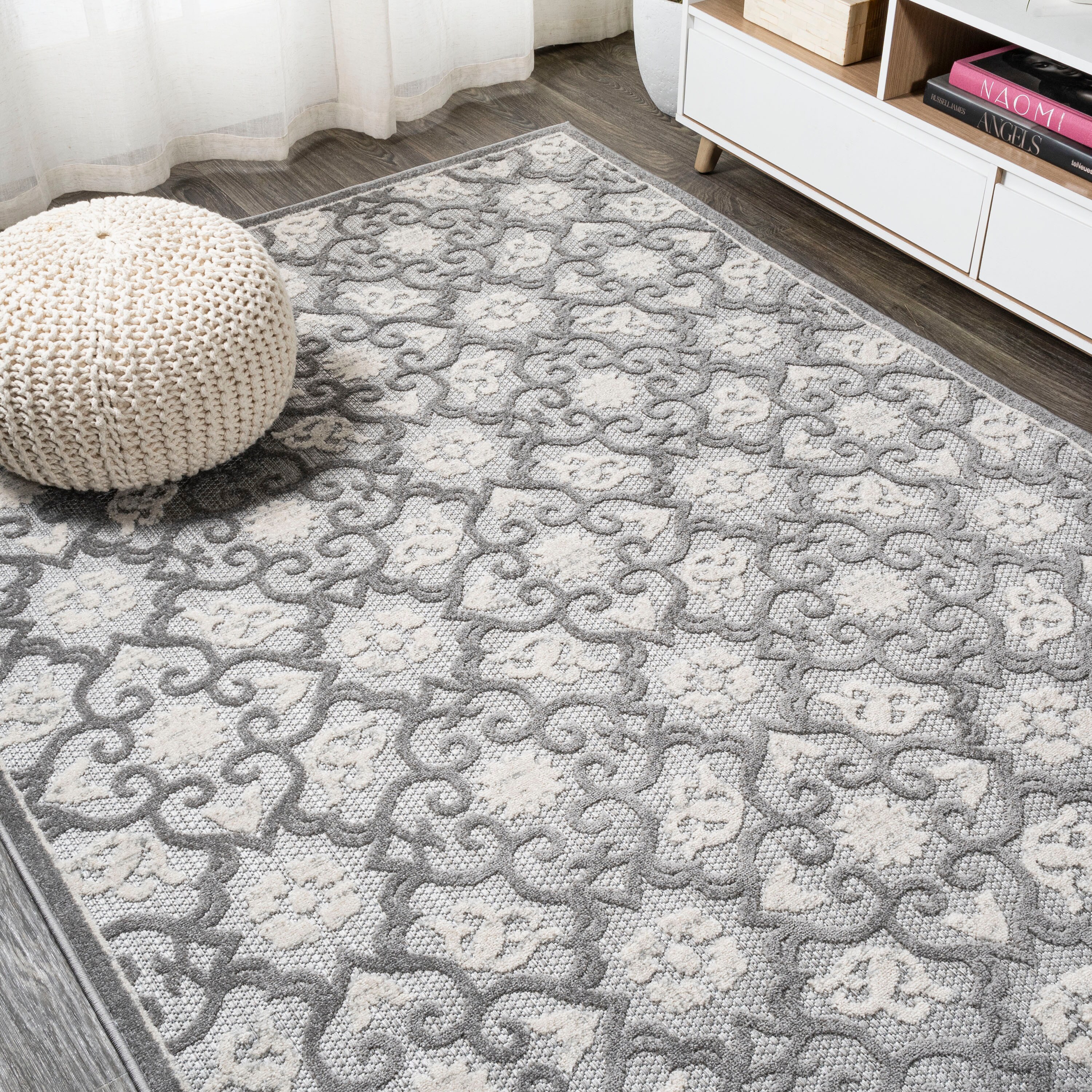 Mediterranean Trellis 4'x6' Light Gray/Ivory Synthetic Area Rug