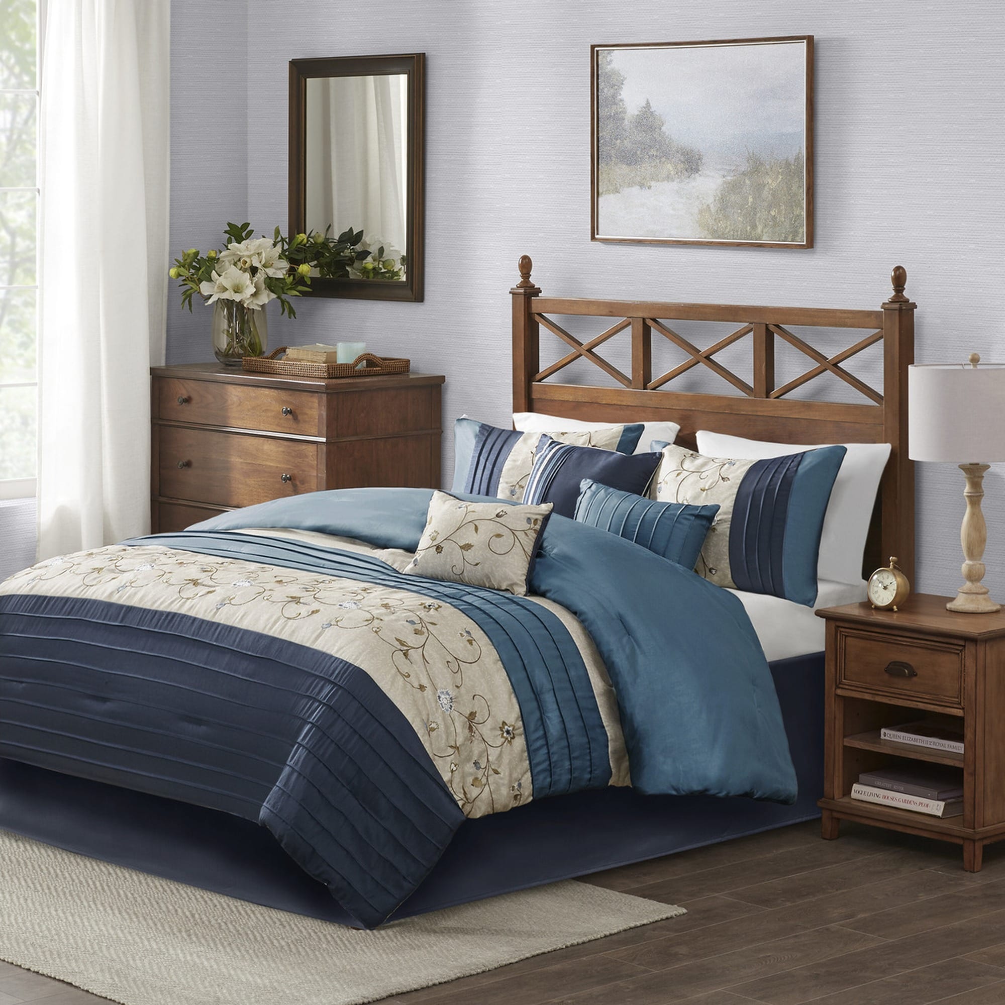 HyperDrop Cart Queen Navy Grade A Embroidered 7-Piece Comforter Set - Heavy-Duty Stitching for Guest Room