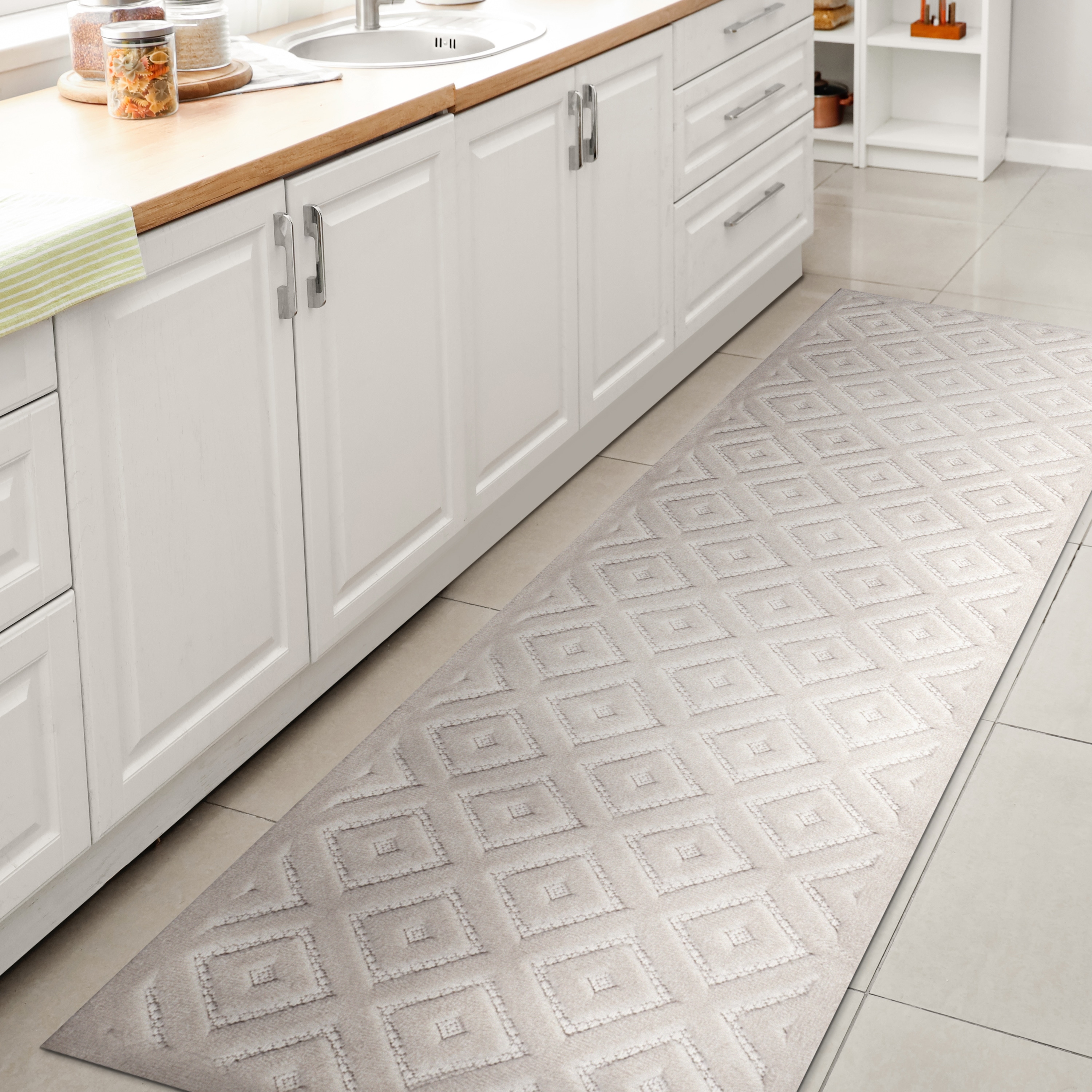 JONATHAN  Y IBZ104D-28 IBIZA Portmany Neutral Diamond Trellis 2 x 8 (ft) Loomed Polypropylene Ivory Rectangular Indoor/Outdoor Geometric Bohemian/Eclectic Runner rug