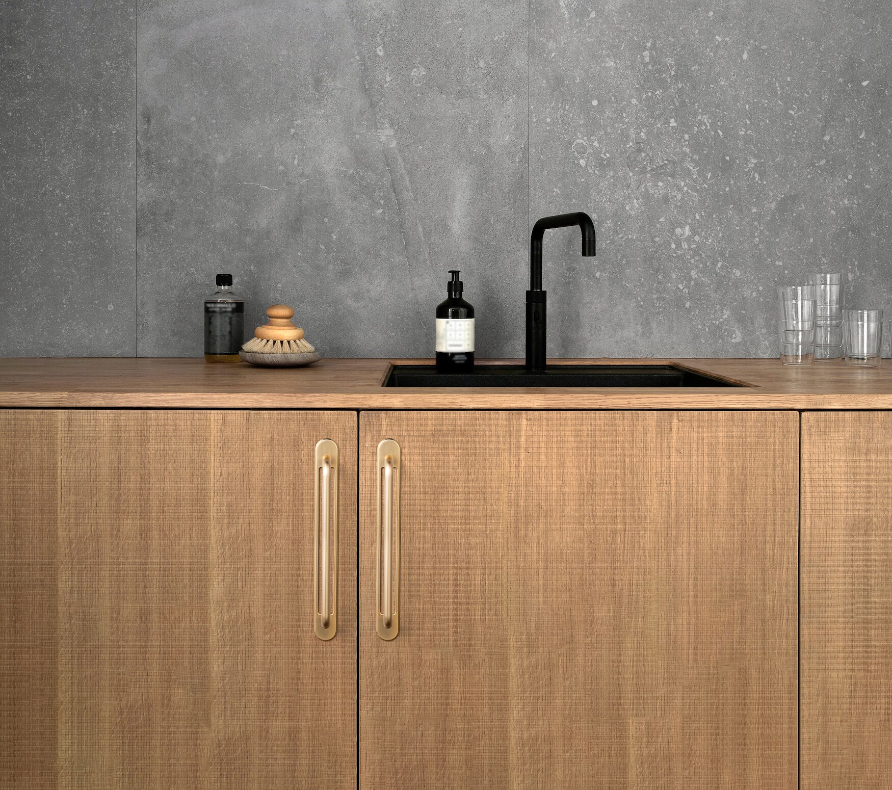 Miaokesen 2218UBR-G021-192-2 Cabinet-Pulls - View #4