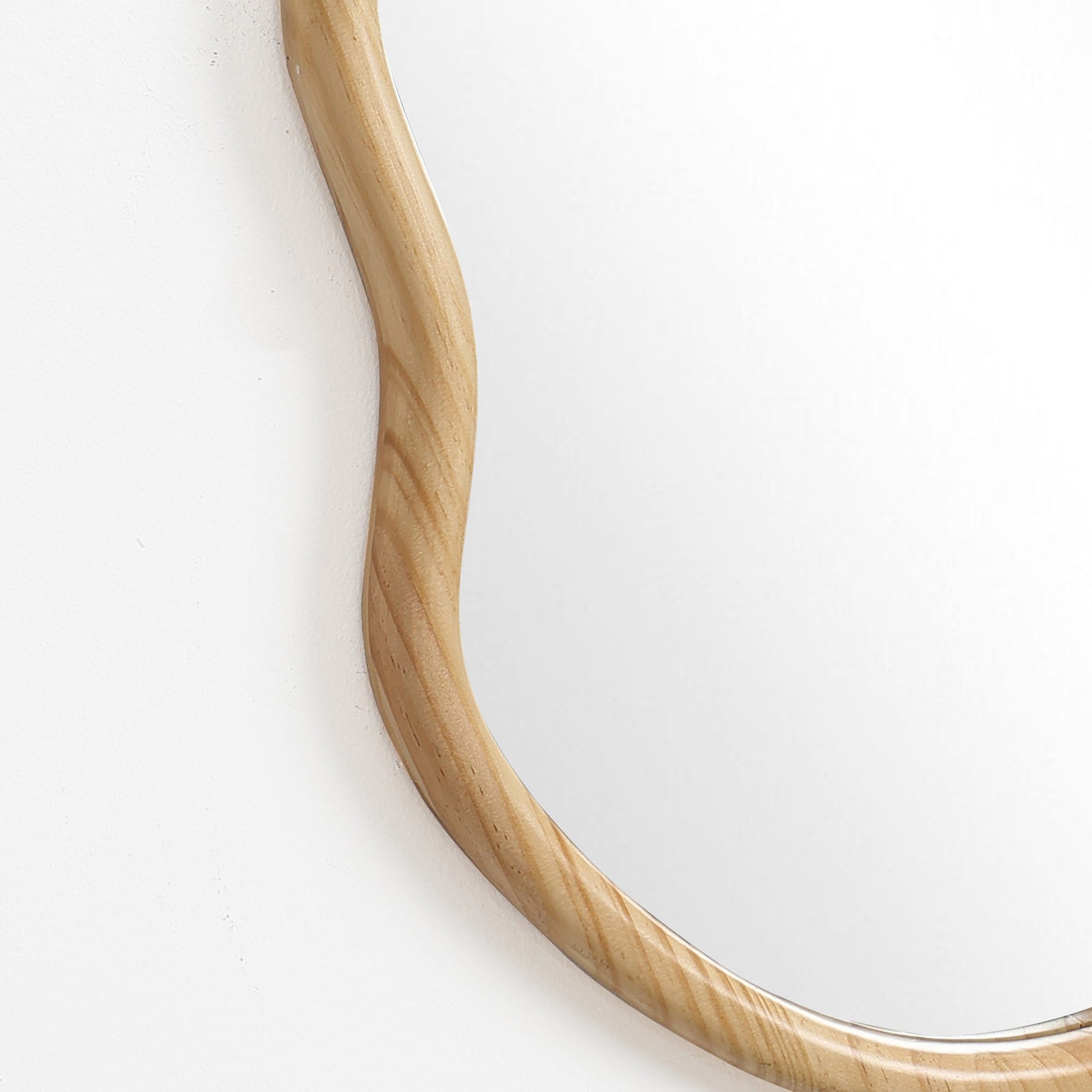 LuxenHome WHA2322 Decor-Mirrors - View #5