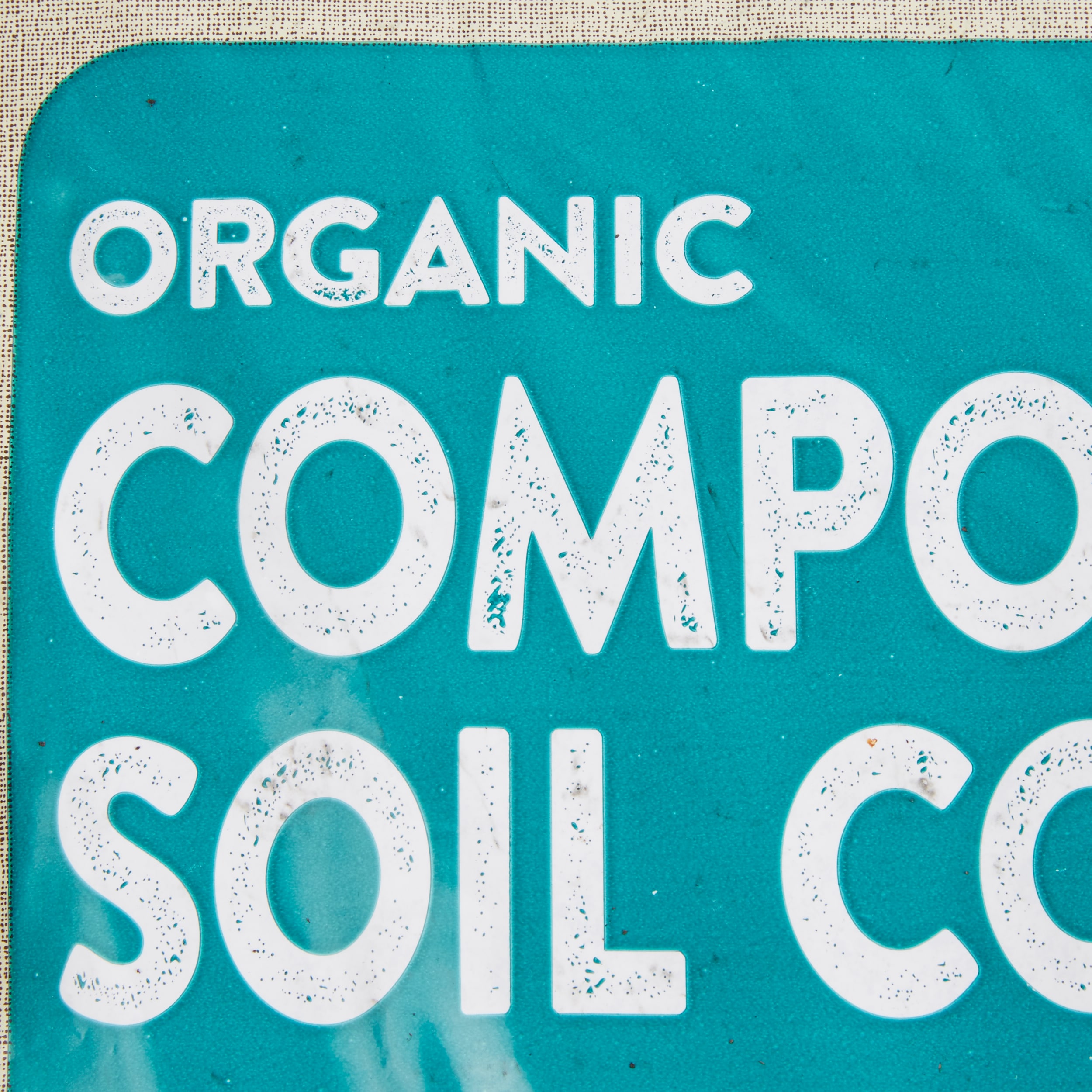 Leafgro 05 Organic Compost Provides Organic Nutrients At