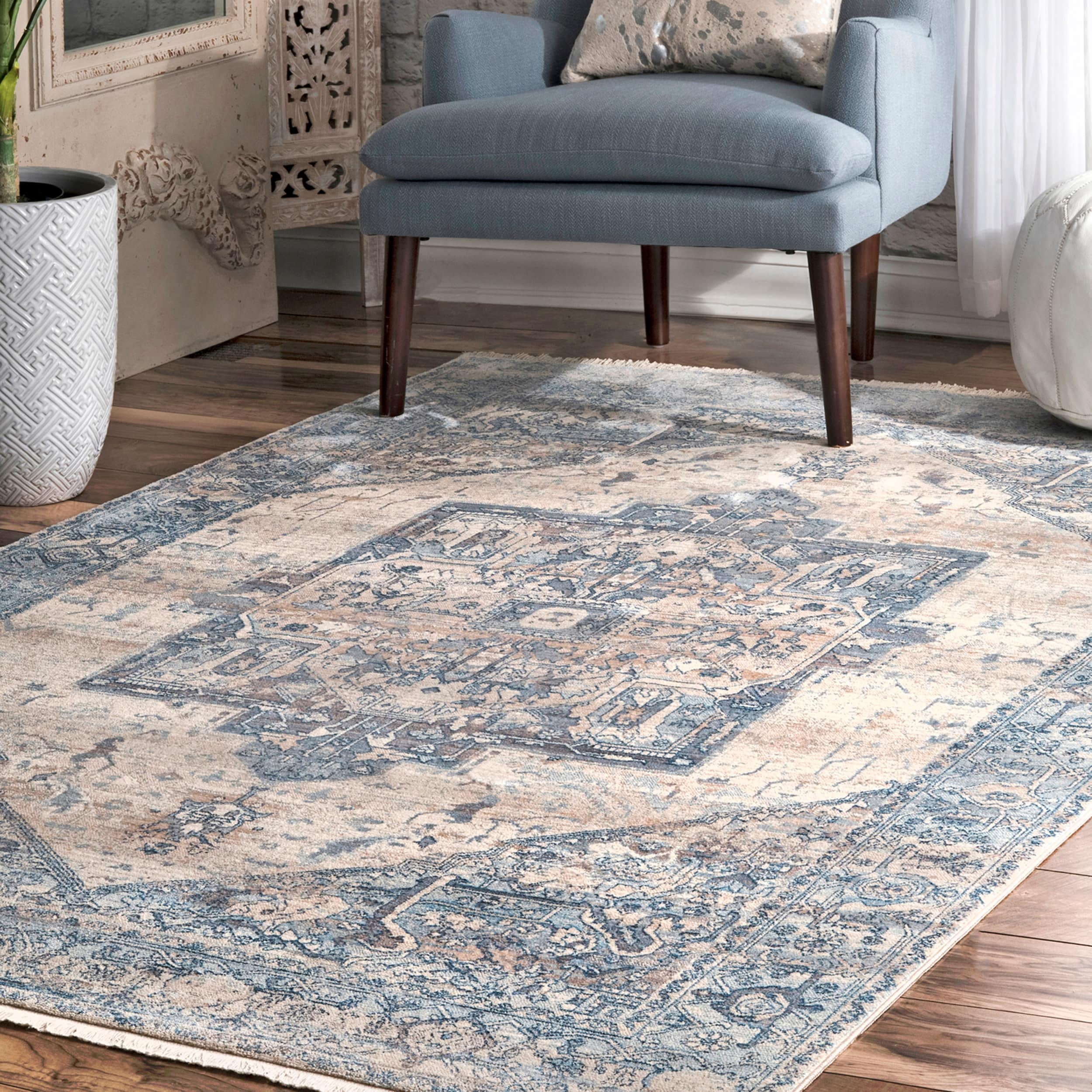 nuLOOM KHMC04C-203 Ehtel 2 x 3 (ft) Loomed Polyester Light Blue Rectangular Indoor Medallion Area rug