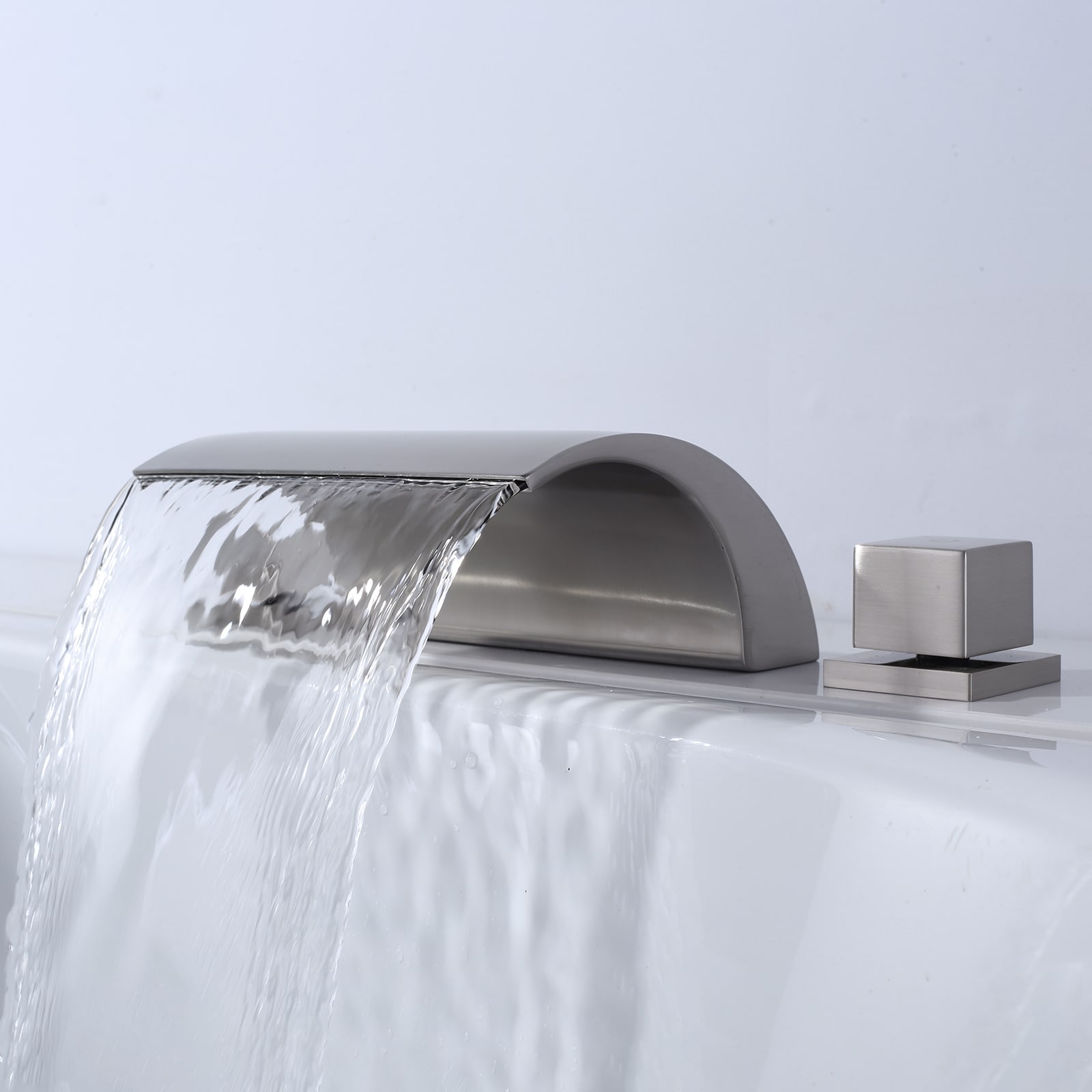 WOWOW 3080600-LW Roman-Tub-Faucets - View #2