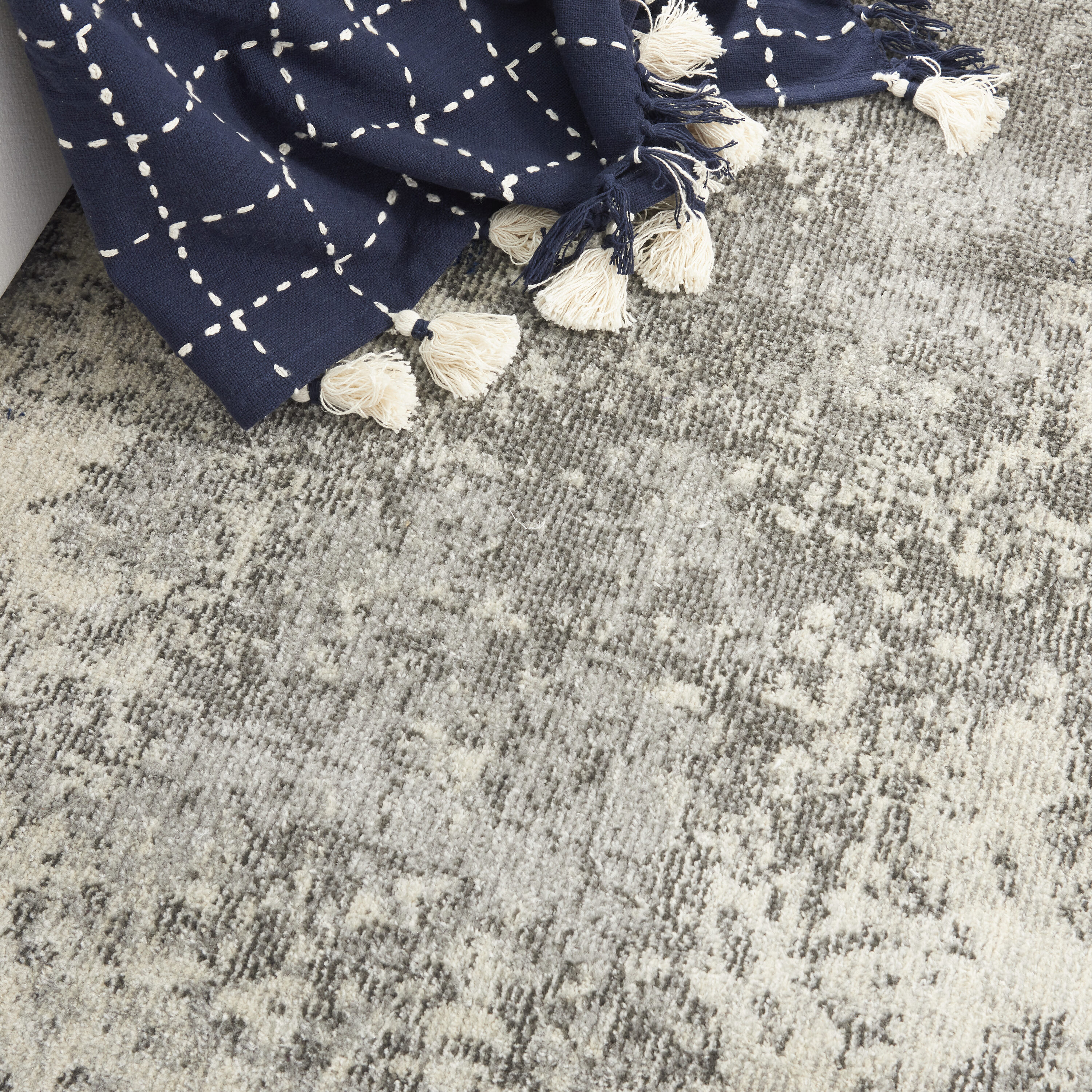 Nourison Home 099446817709 rugs - View #3