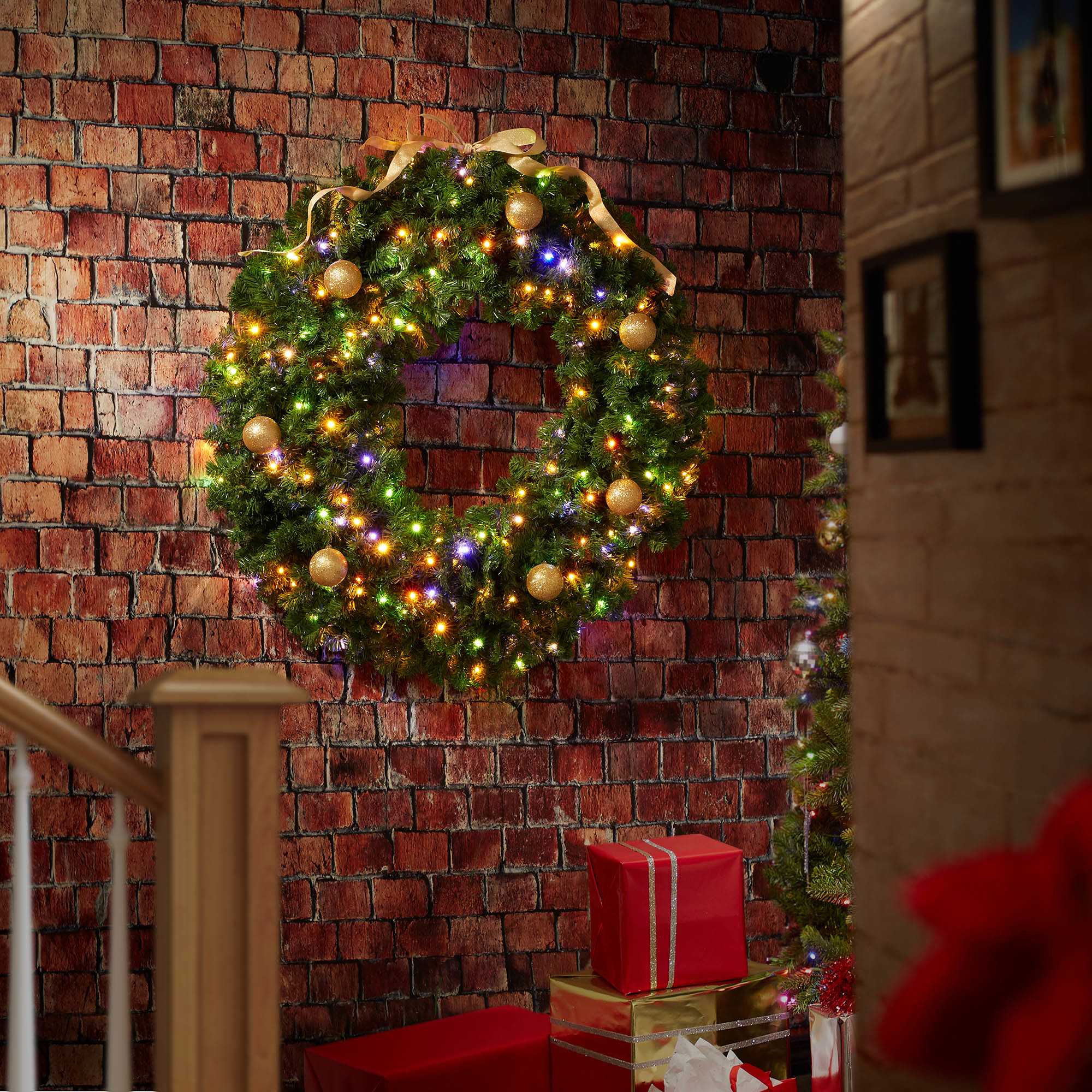 Casafield SZN-WR-60PLM Artificial-Christmas-Wreaths - View #7