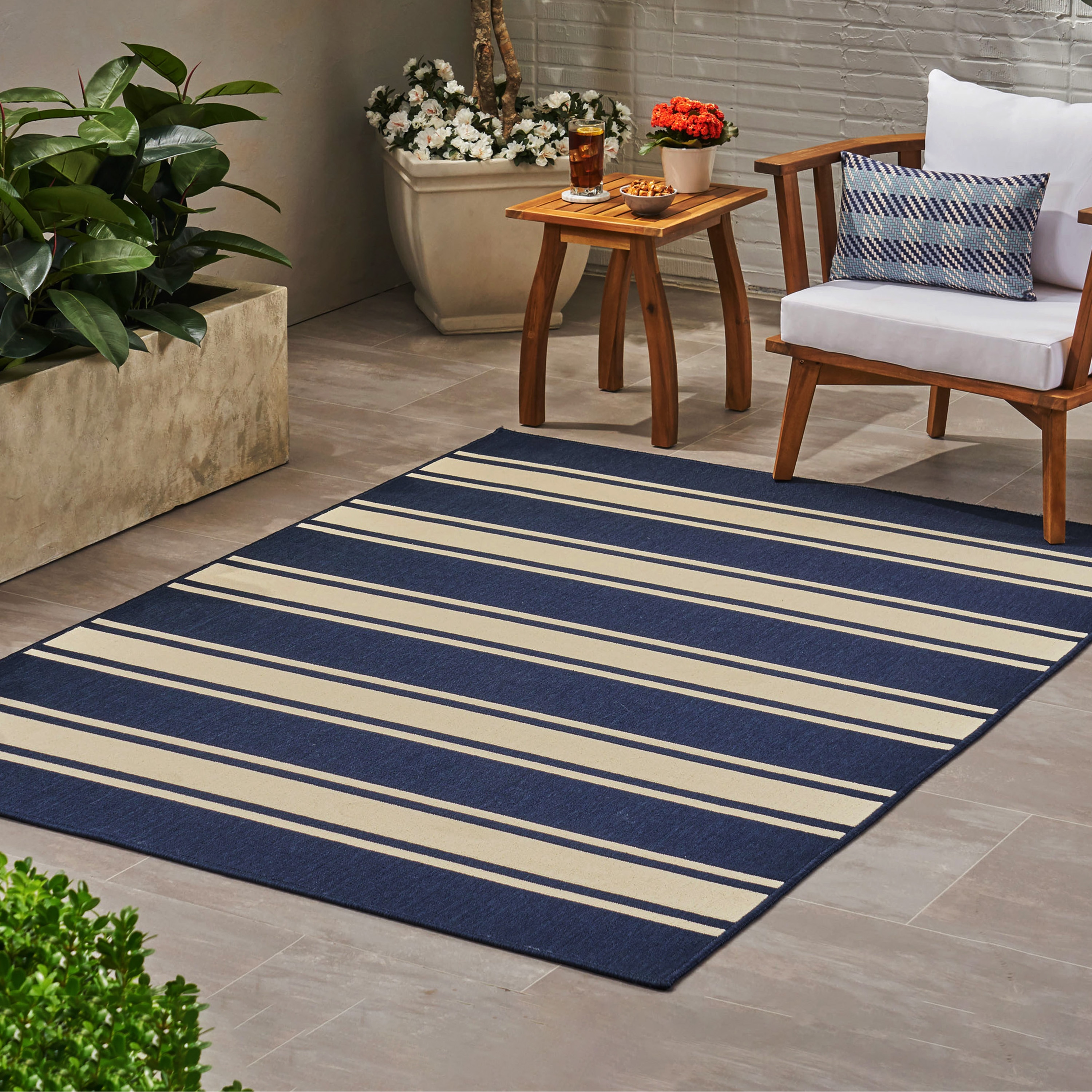 ToolCat NGG39-24-MT 5 x 7 (ft) Polyester Blue Rectangular Indoor/Outdoor Area rug