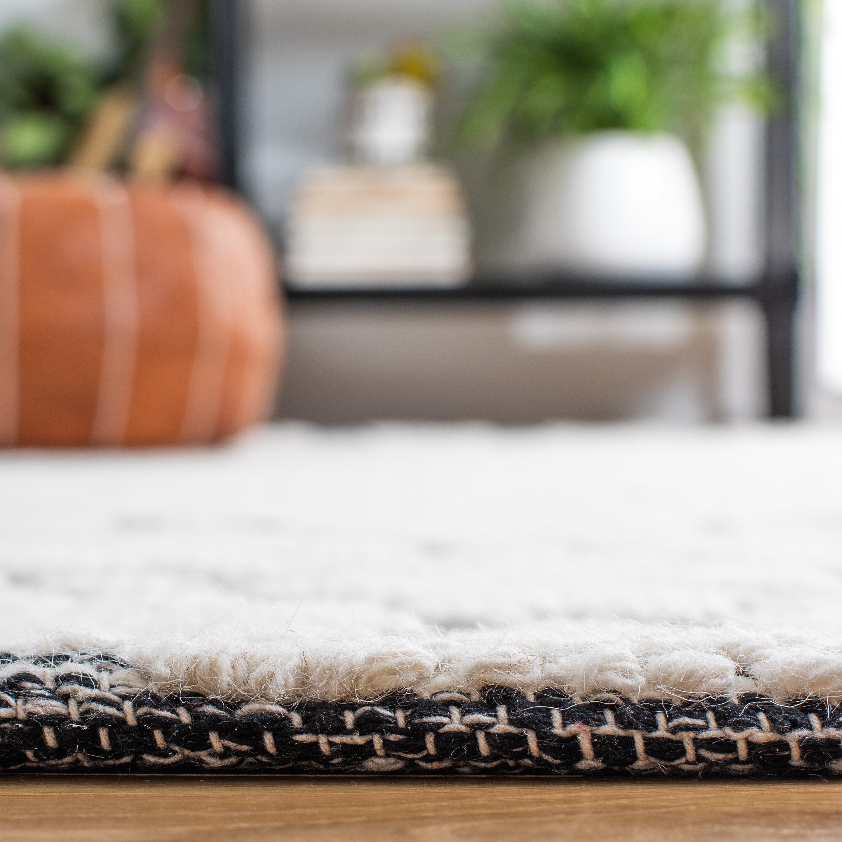 Safavieh VRM303Z-4 rugs - View #5