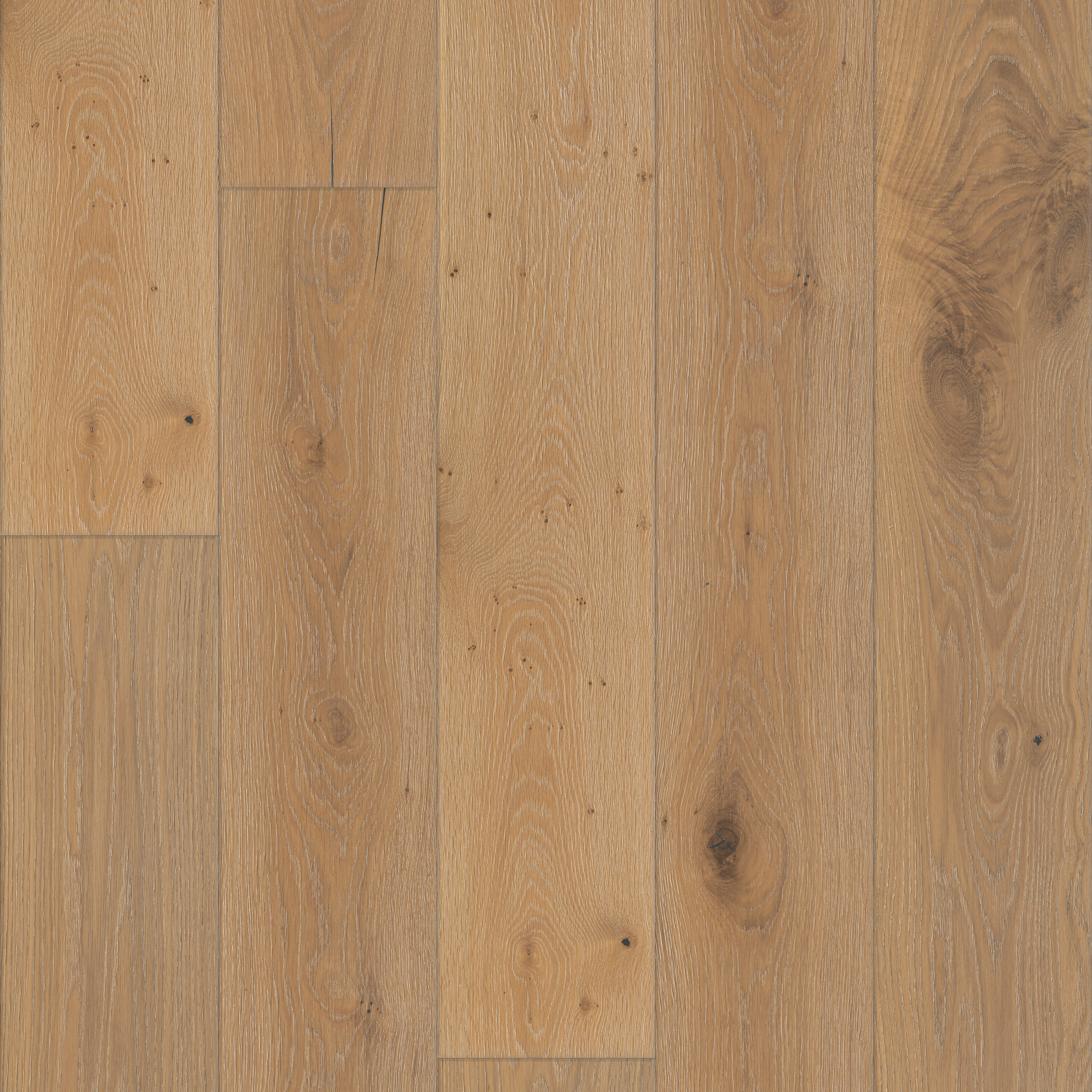 Shaw LX77501133 Balladry 9.5 Wilshire White oak Variable W x 5/8-in T x Varying Length Wirebrushed Engineered Hardwood Flooring ( 28.42-sq ft / Carton )