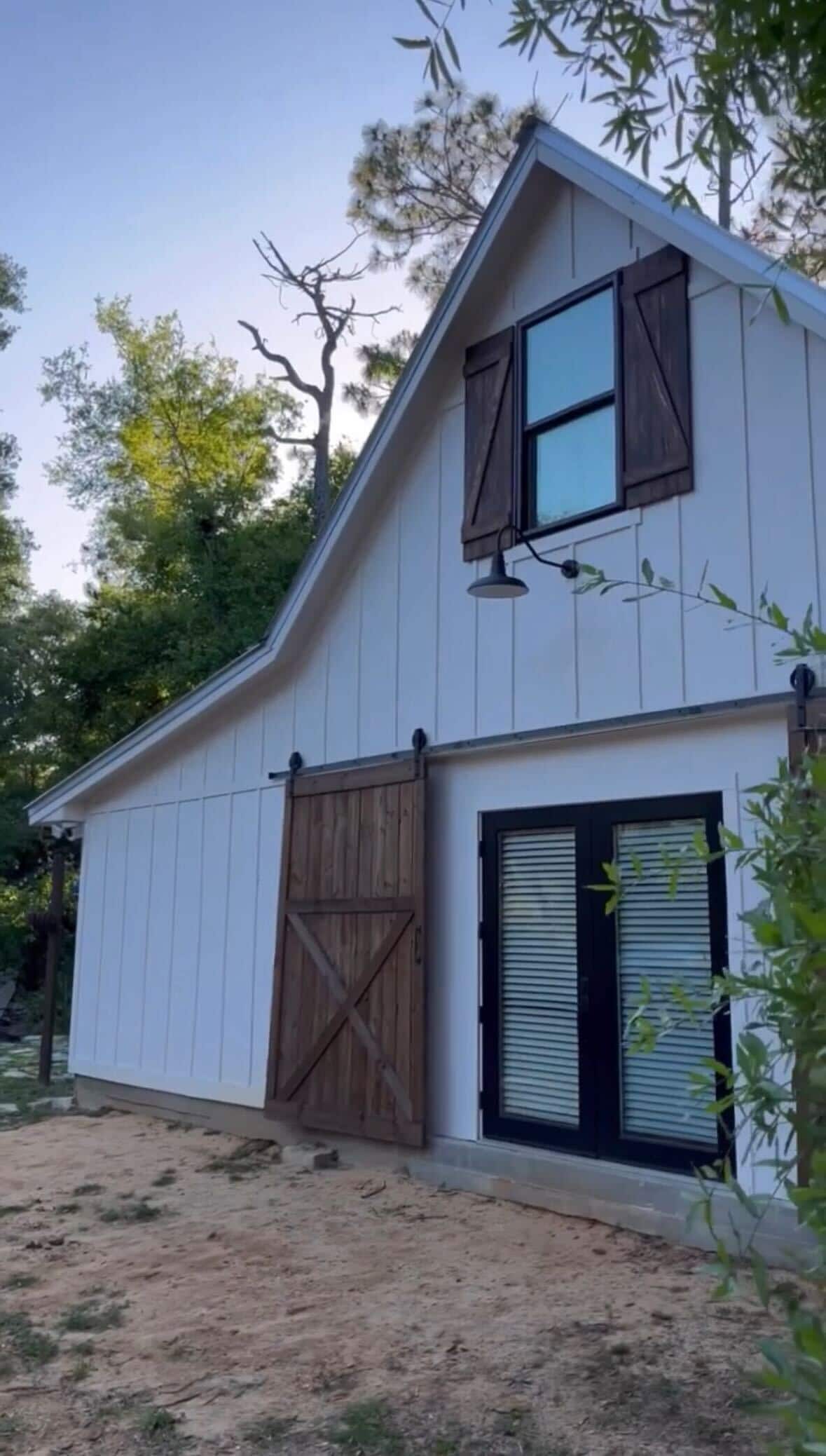 Dogberry WZBAR1436WHITDOUB Exterior-Shutters - View #4
