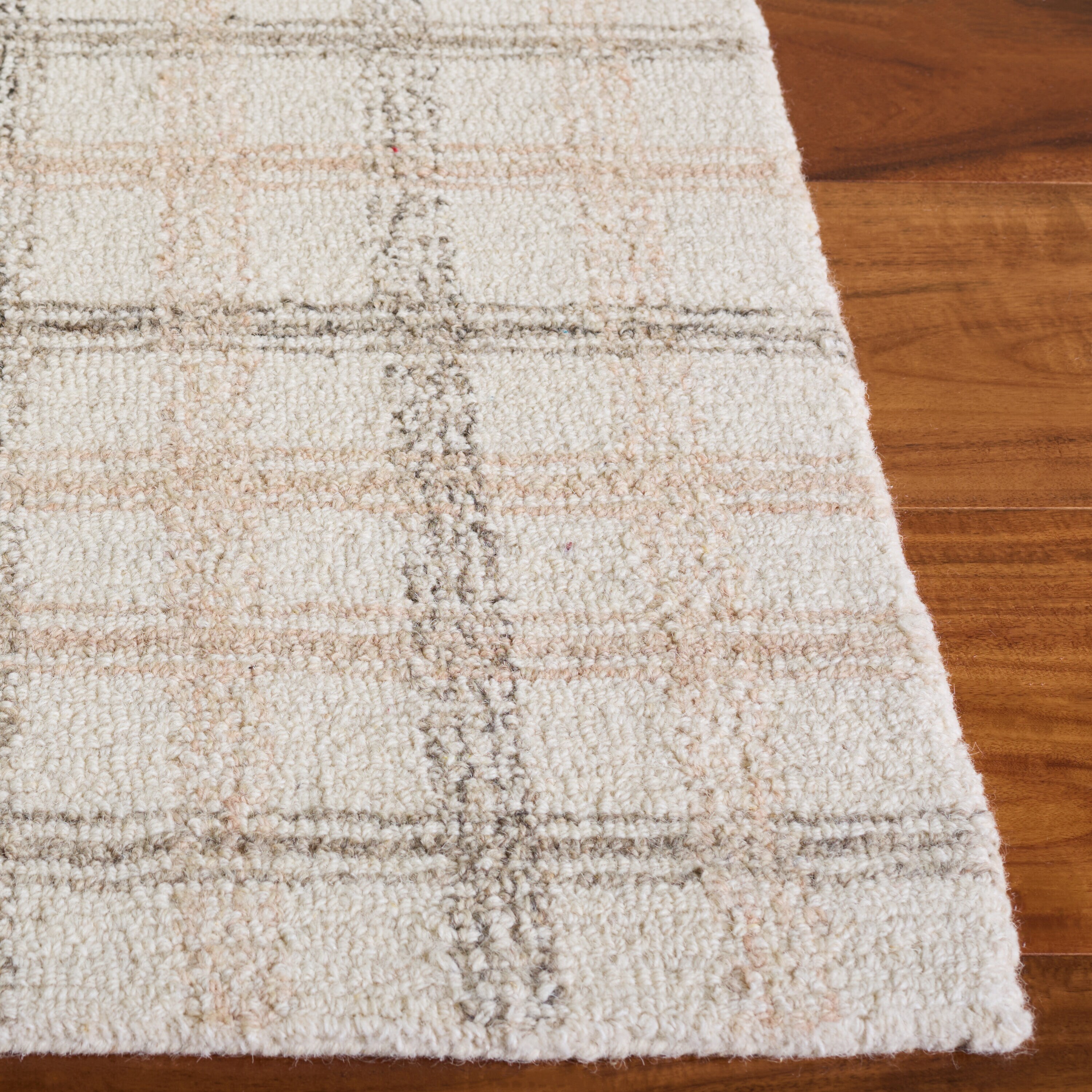 Safavieh EBN141B-6 rugs - View #3