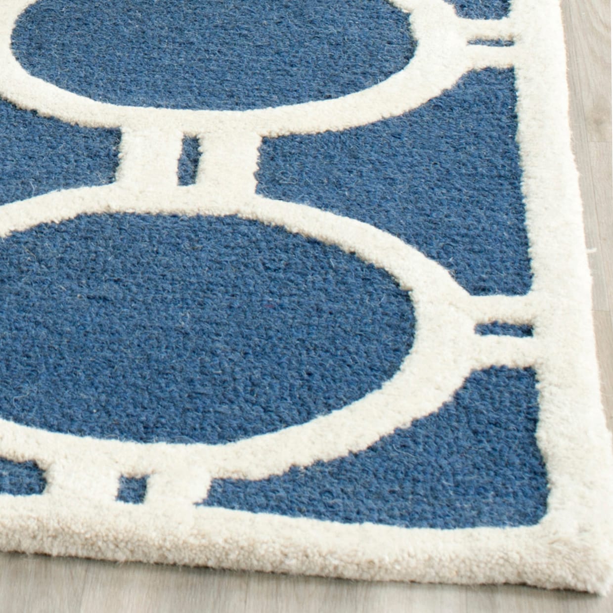 Safavieh CAM145G-26 rugs - View #3
