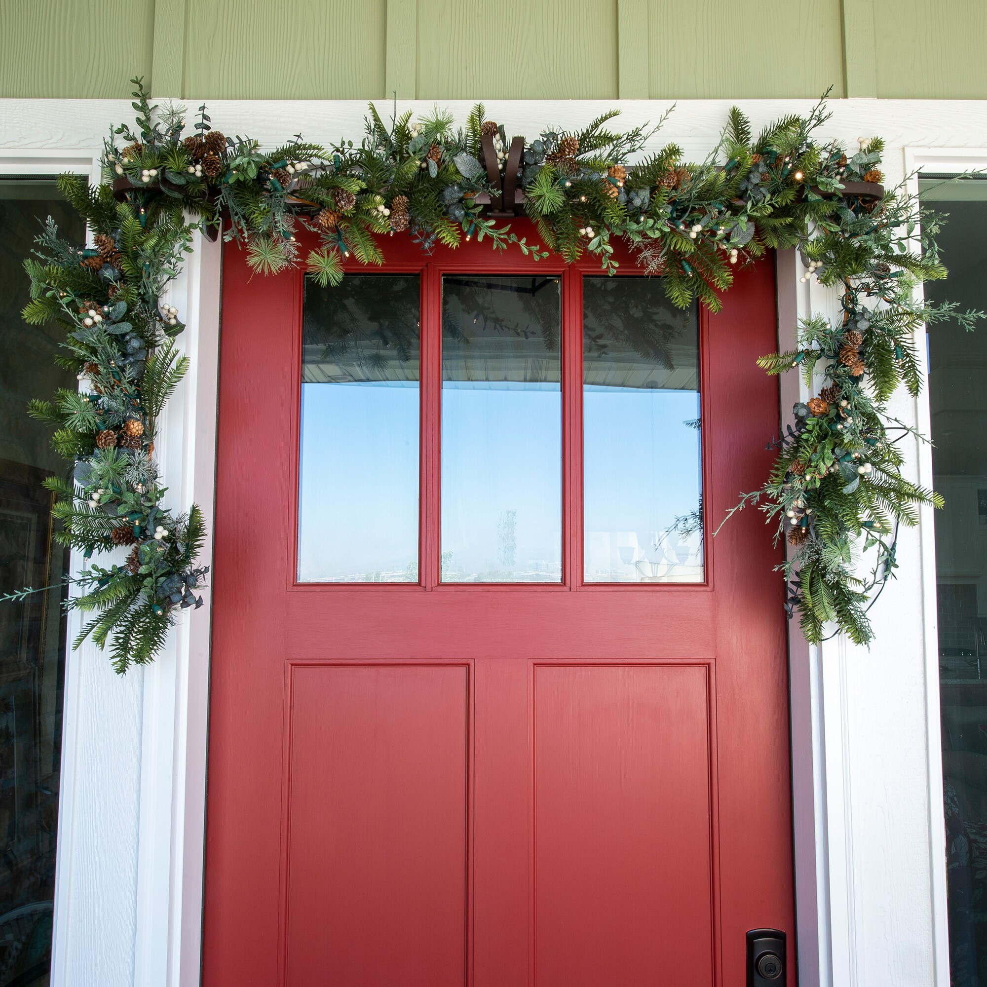 Village Lighting V-20686 Artificial-Christmas-Garland - View #4