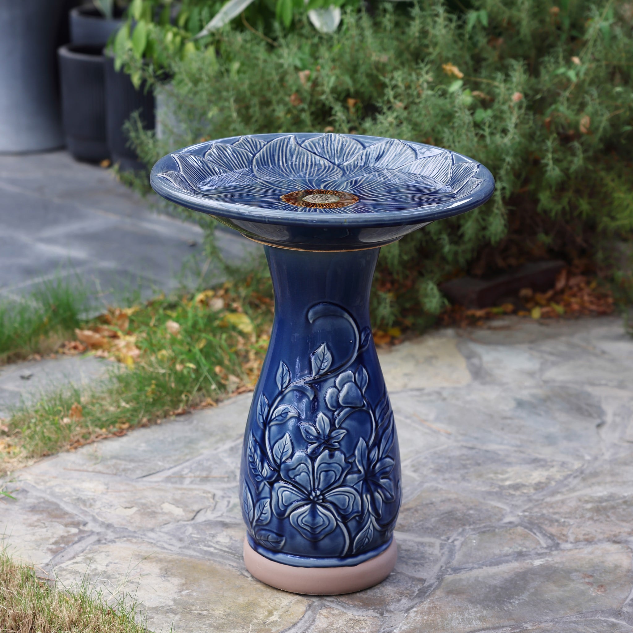 LuxenHome WHP2271 birdbaths - View #2