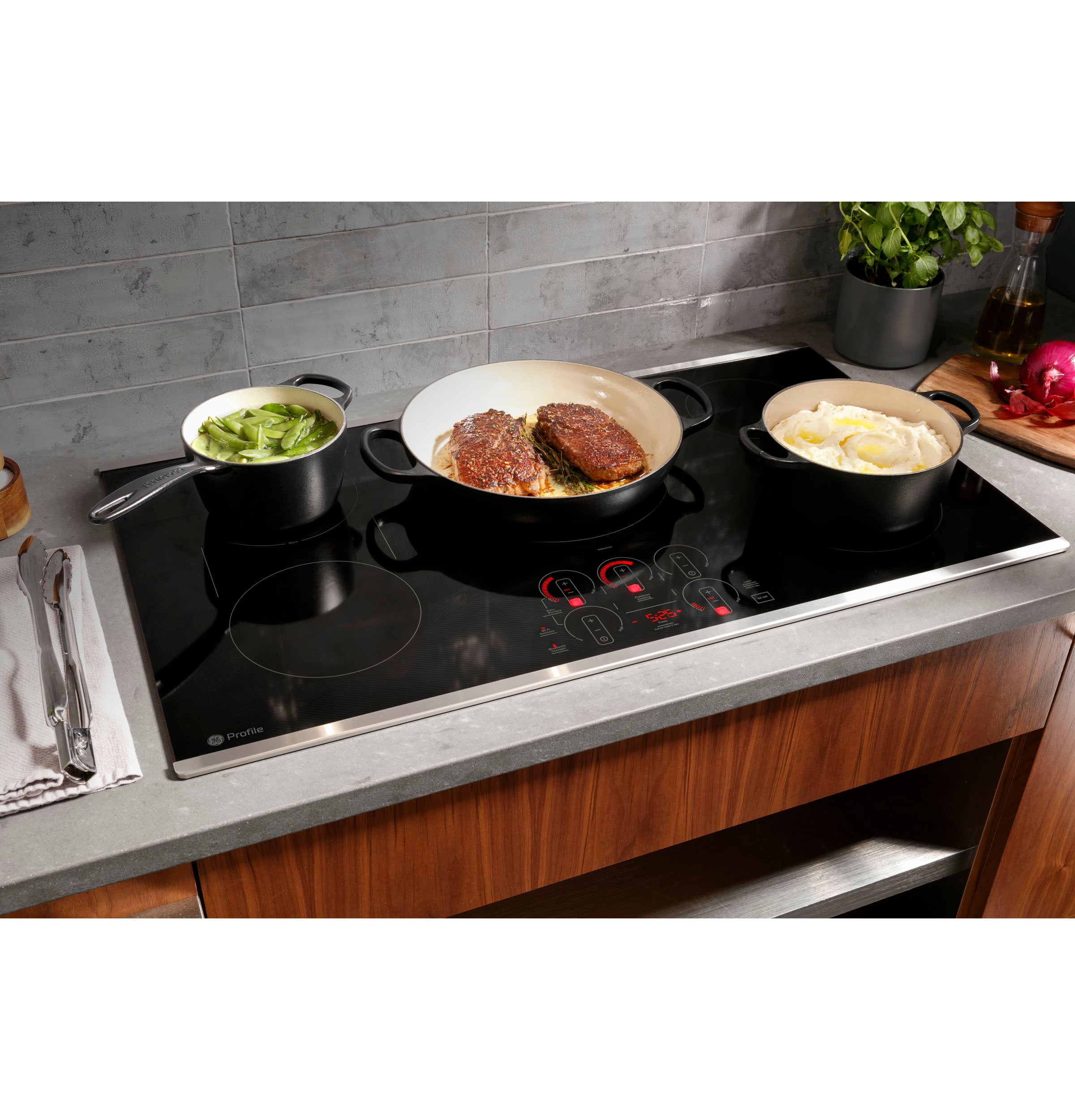 Griddle – accessory, ranges, cooktops, cast iron – Blomberg G3001