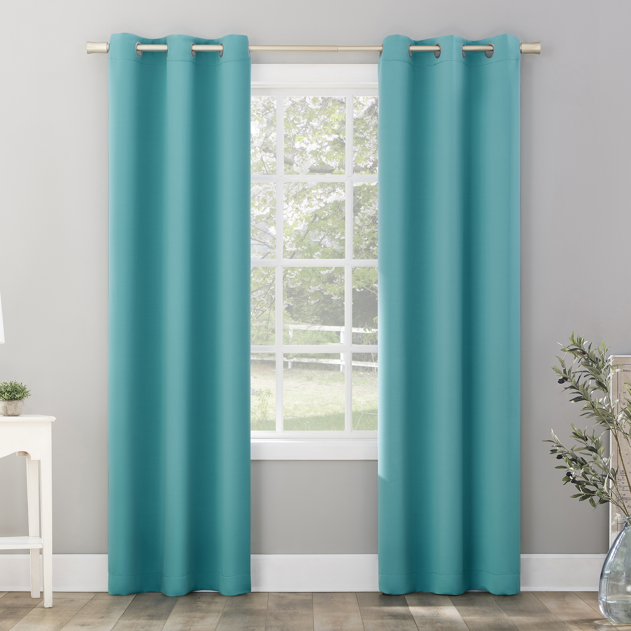 Sun Zero 58708 63-Inches Surf Blue Blackout Interlined Grommet Single curtain panel