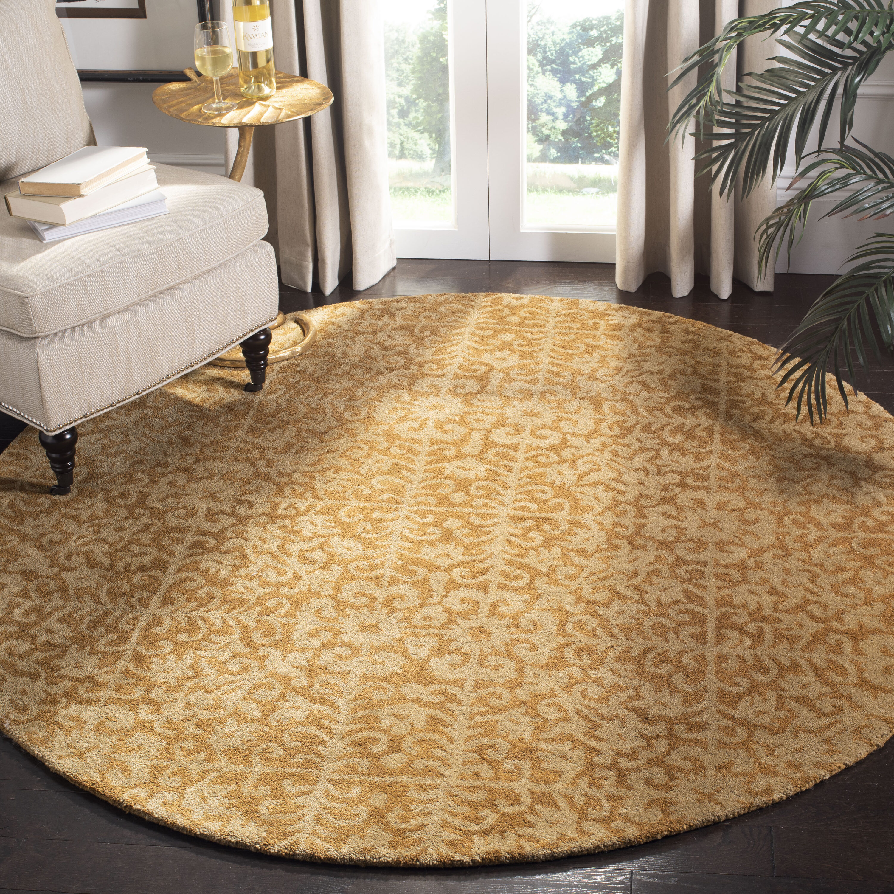  At411 Gold/Beige Traditional 6ft x 6ft Round Rug