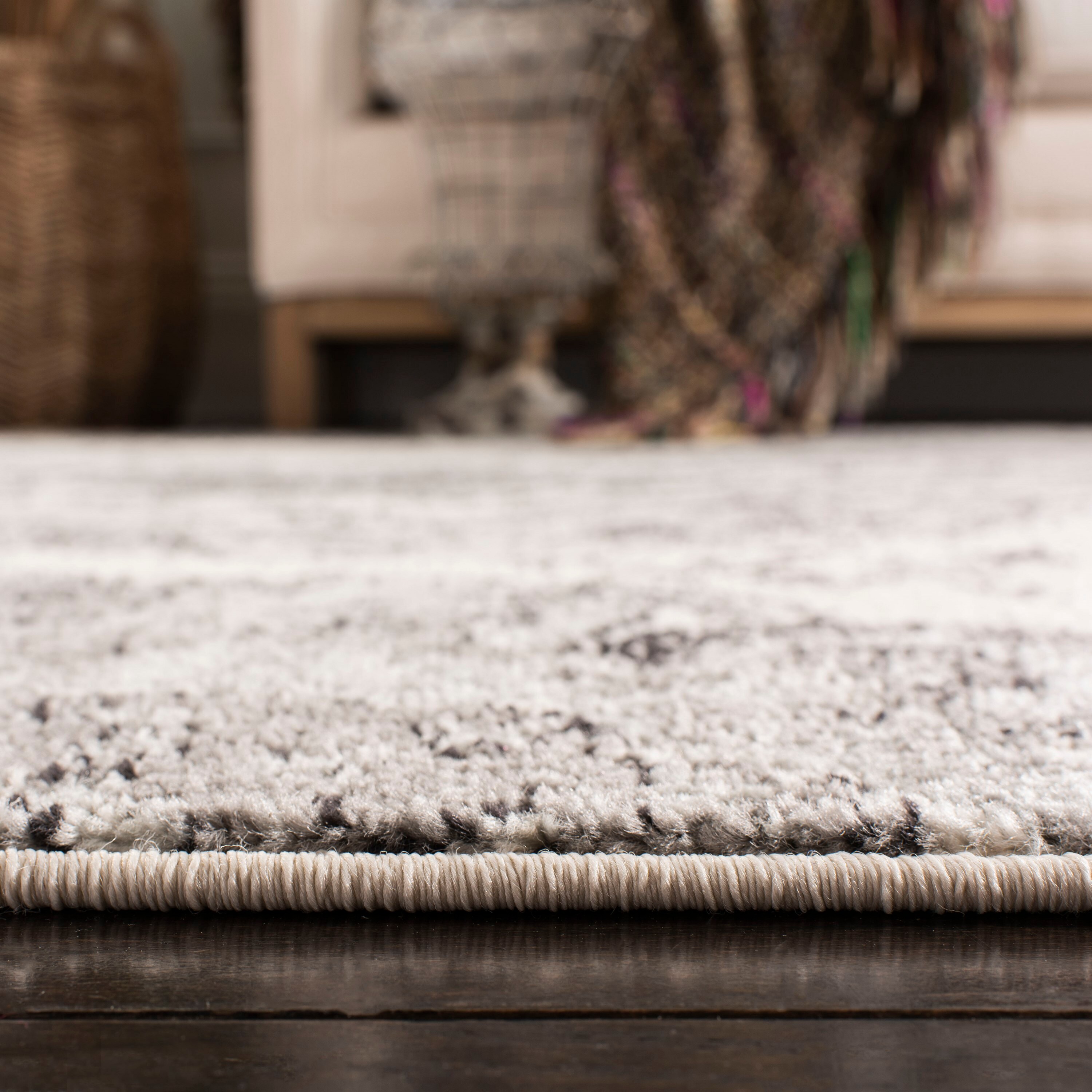 Safavieh MAD600D-7R rugs - View #4