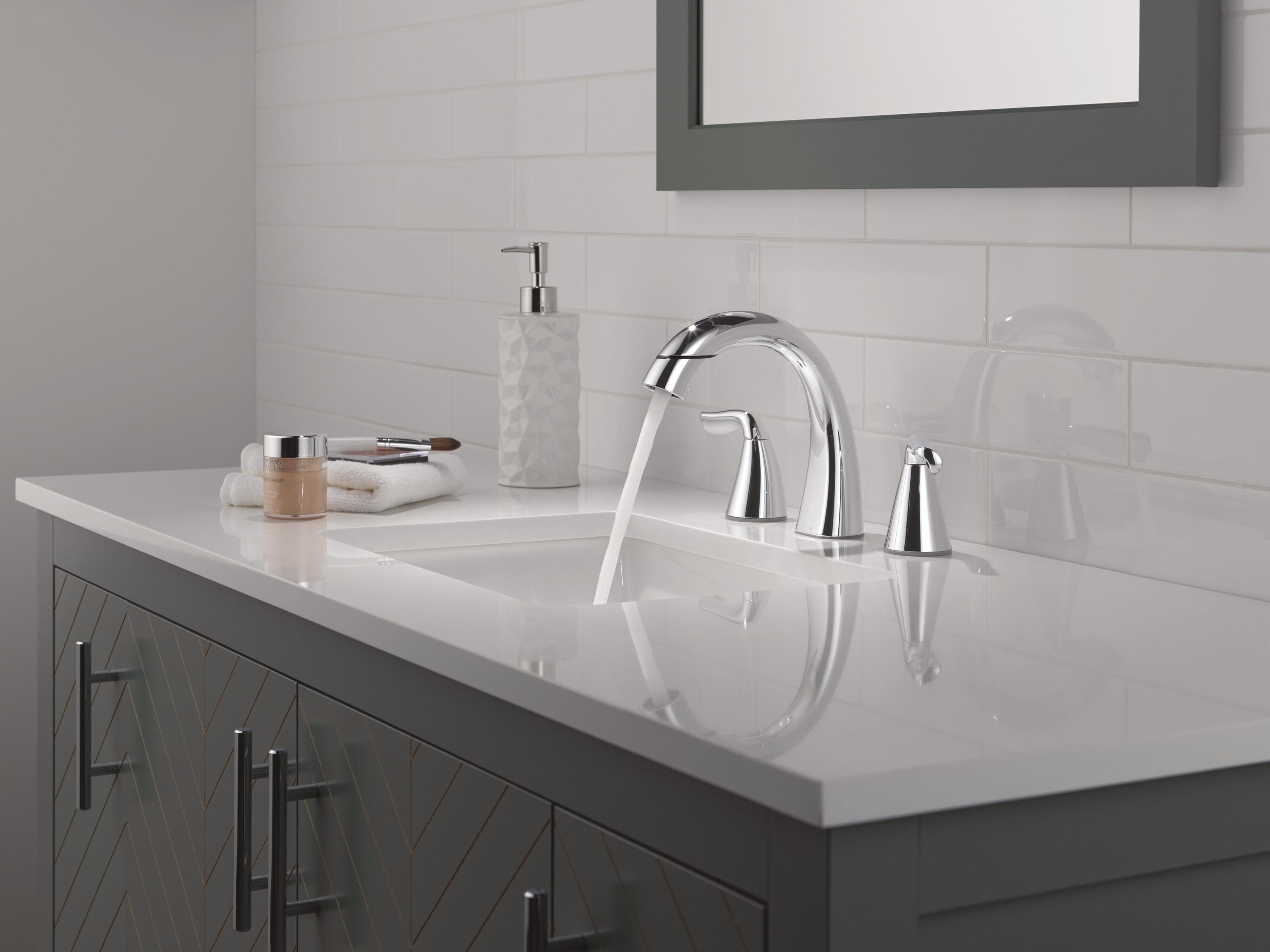 Delta 35840LF-PD Lavatory-Faucets - View #8