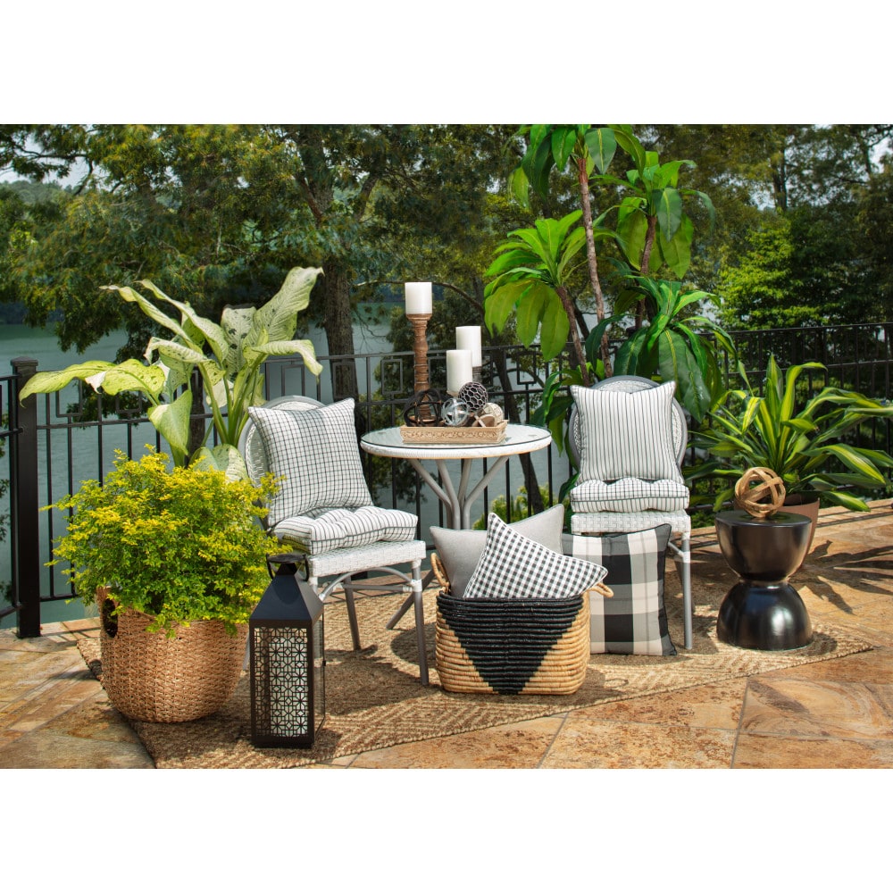 Pillow Perfect 674858 Outdoor-Accent-Pillows - View #6