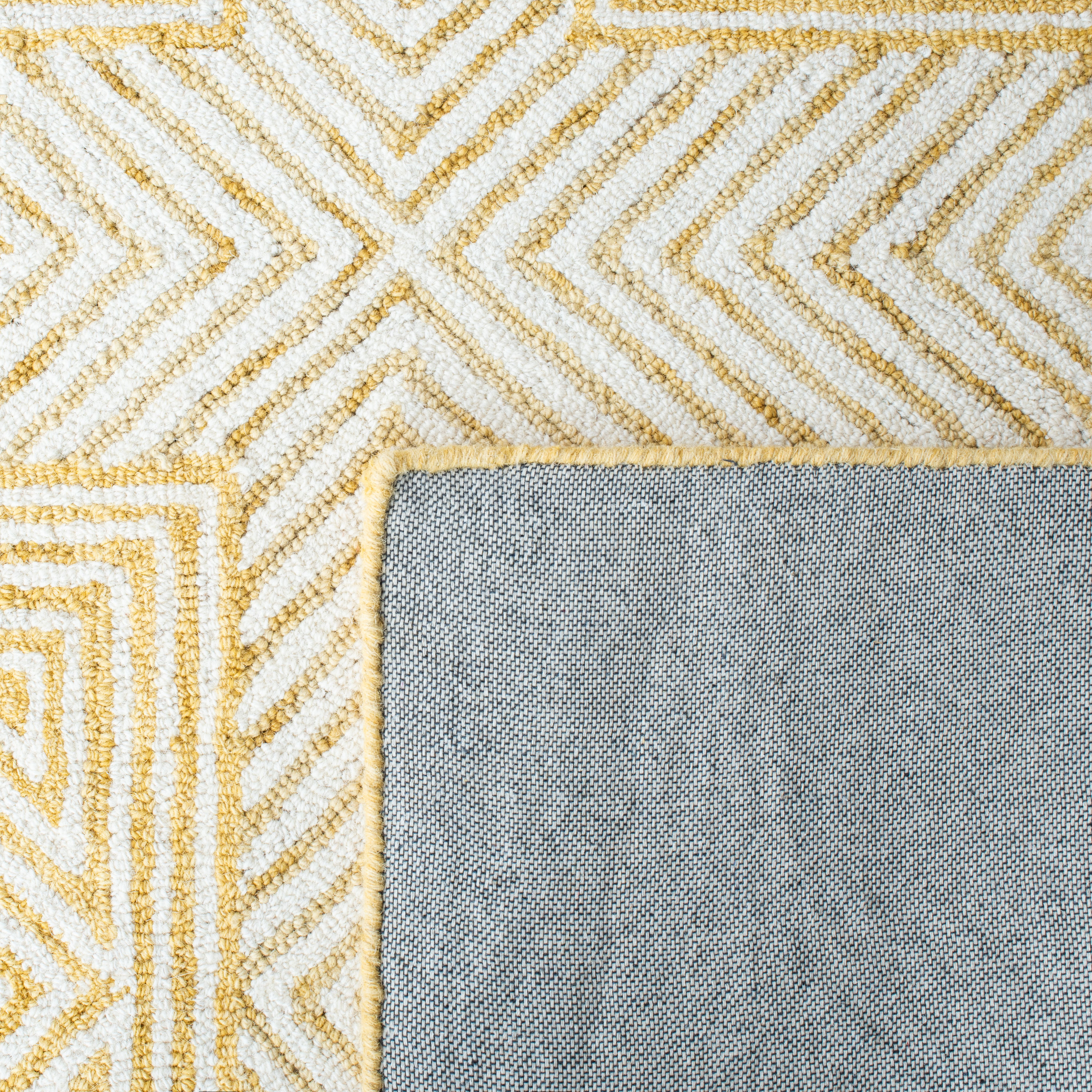 Ivory and Yellow Hand-Tufted Wool Area Rug 3' x 5'