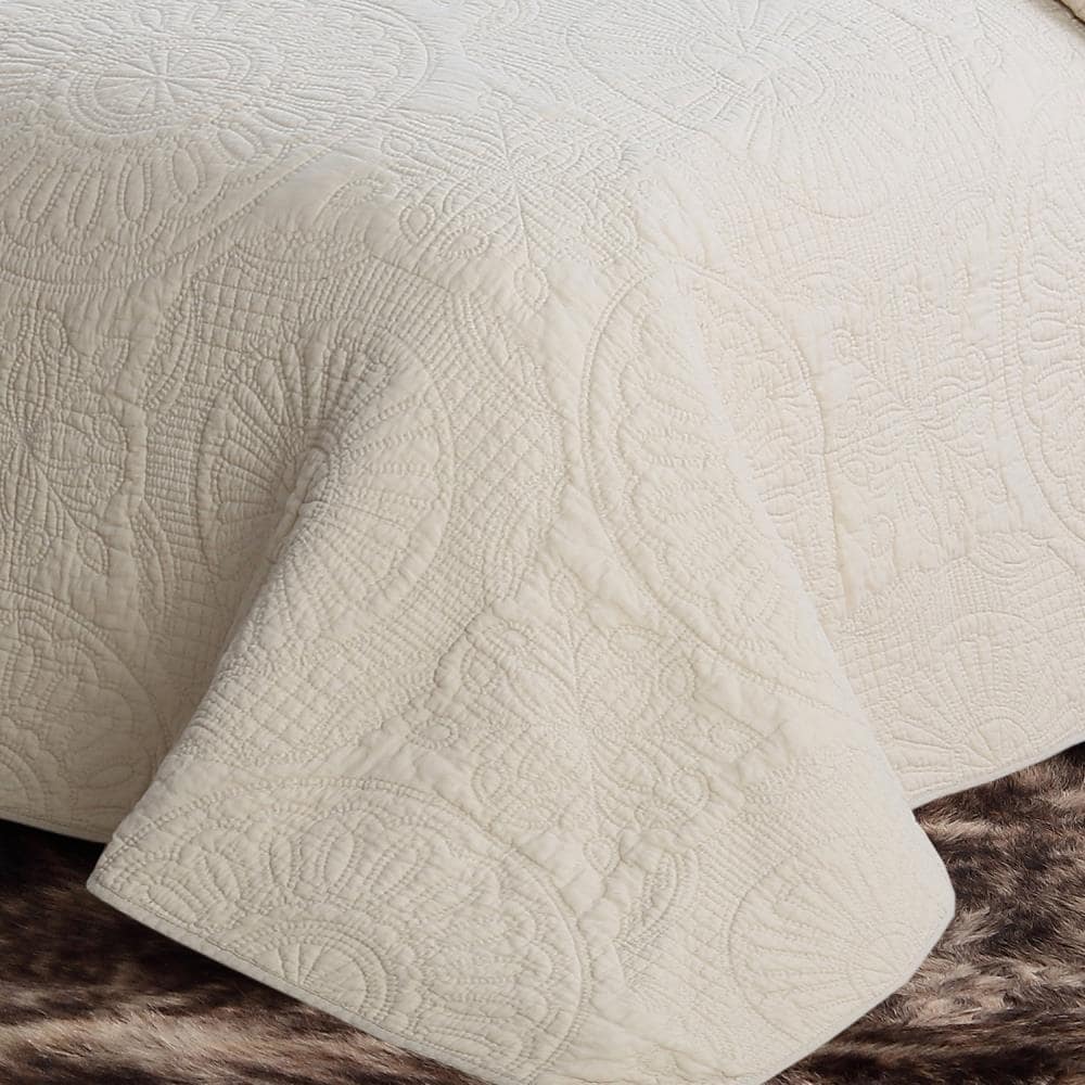Estate Collection 153504 bedding - View #2