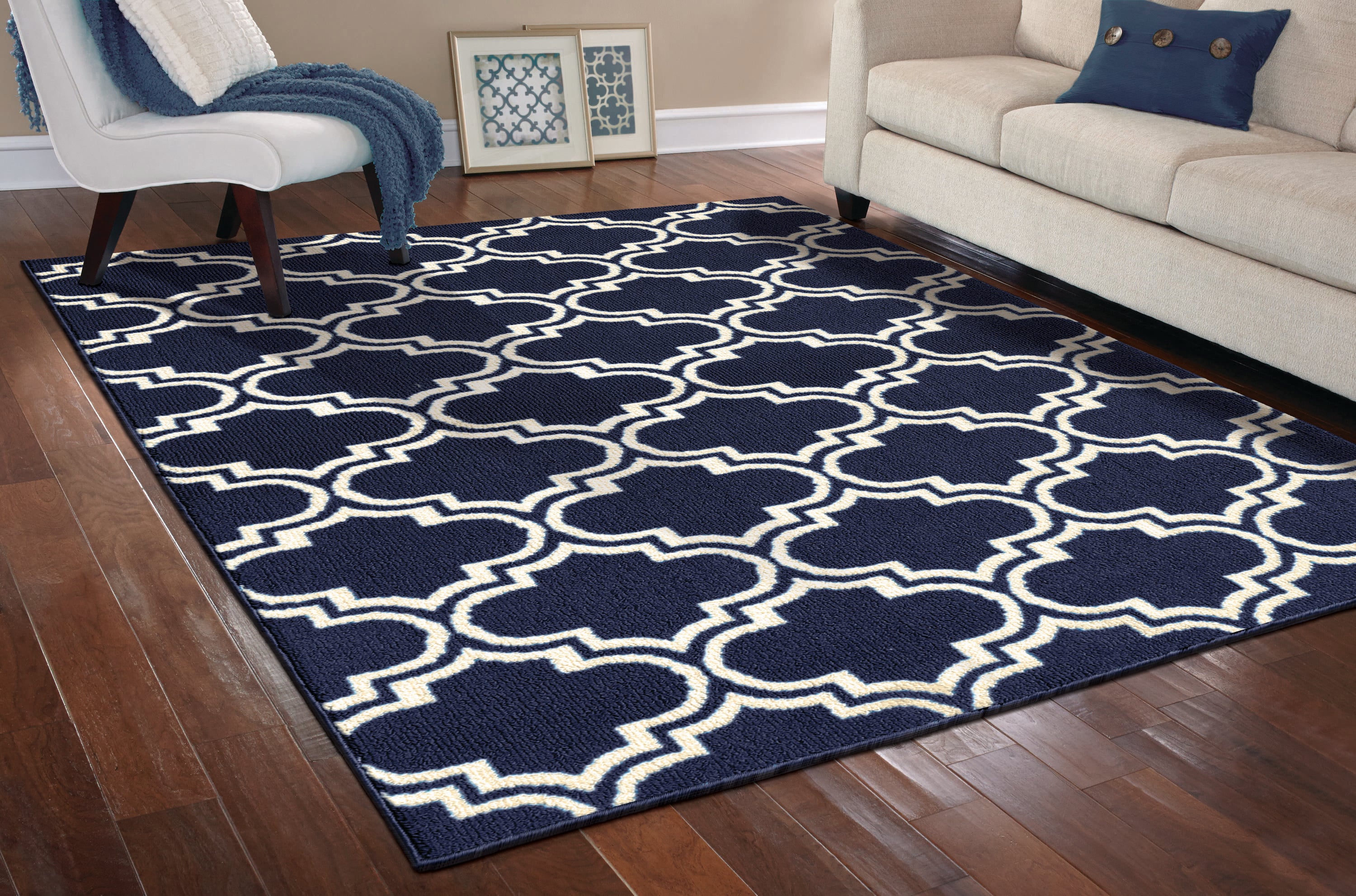 Garland Silhouette 8 x 10 Silver/Ivory Indoor Trellis Area Rug