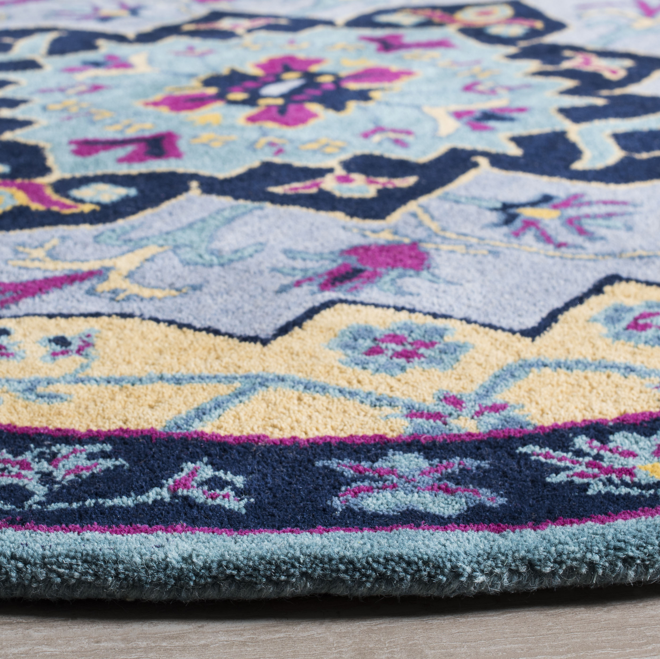 Safavieh BLG506B-5R rugs - View #3