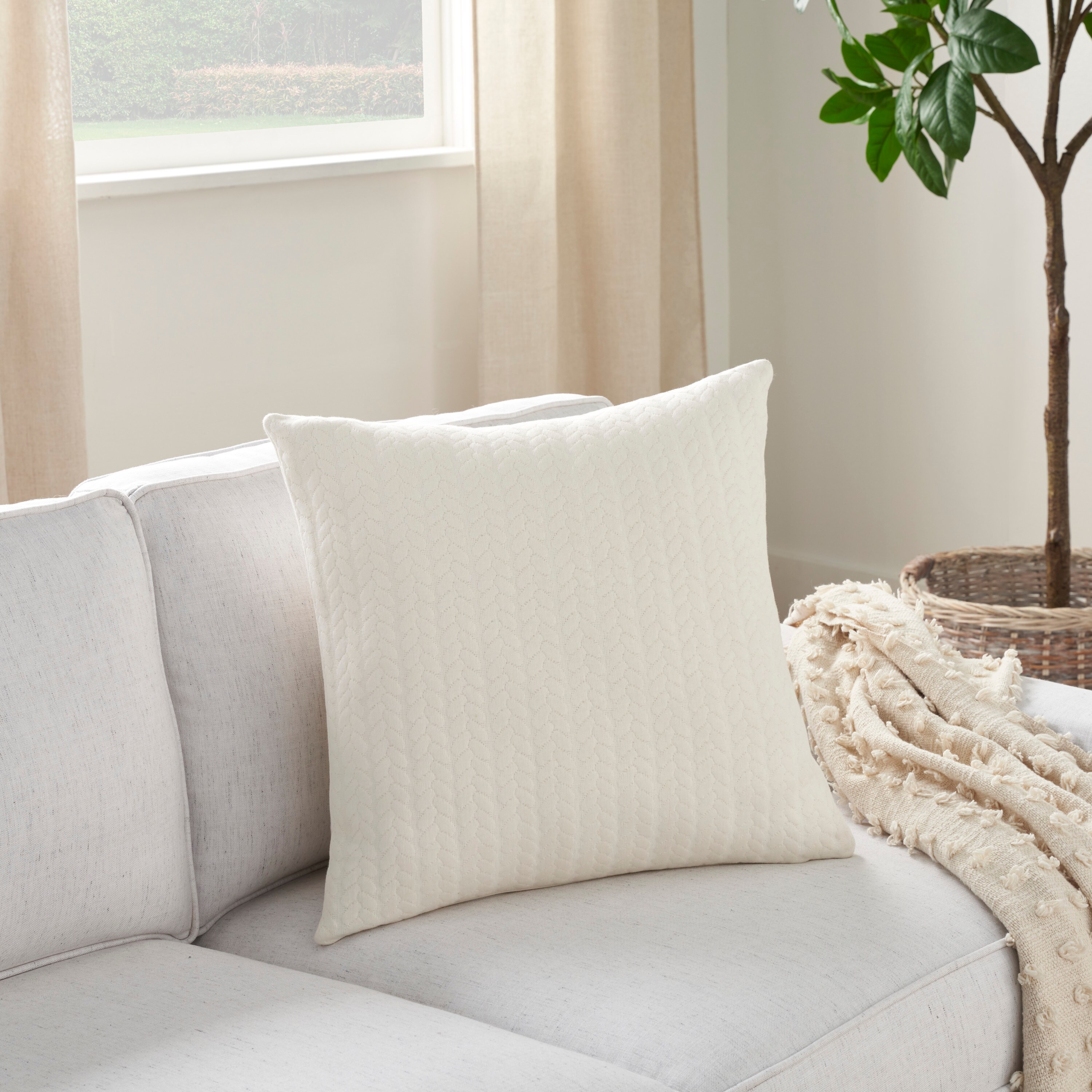 Mina Victory 0798019011420 Accent-Pillows - View #4