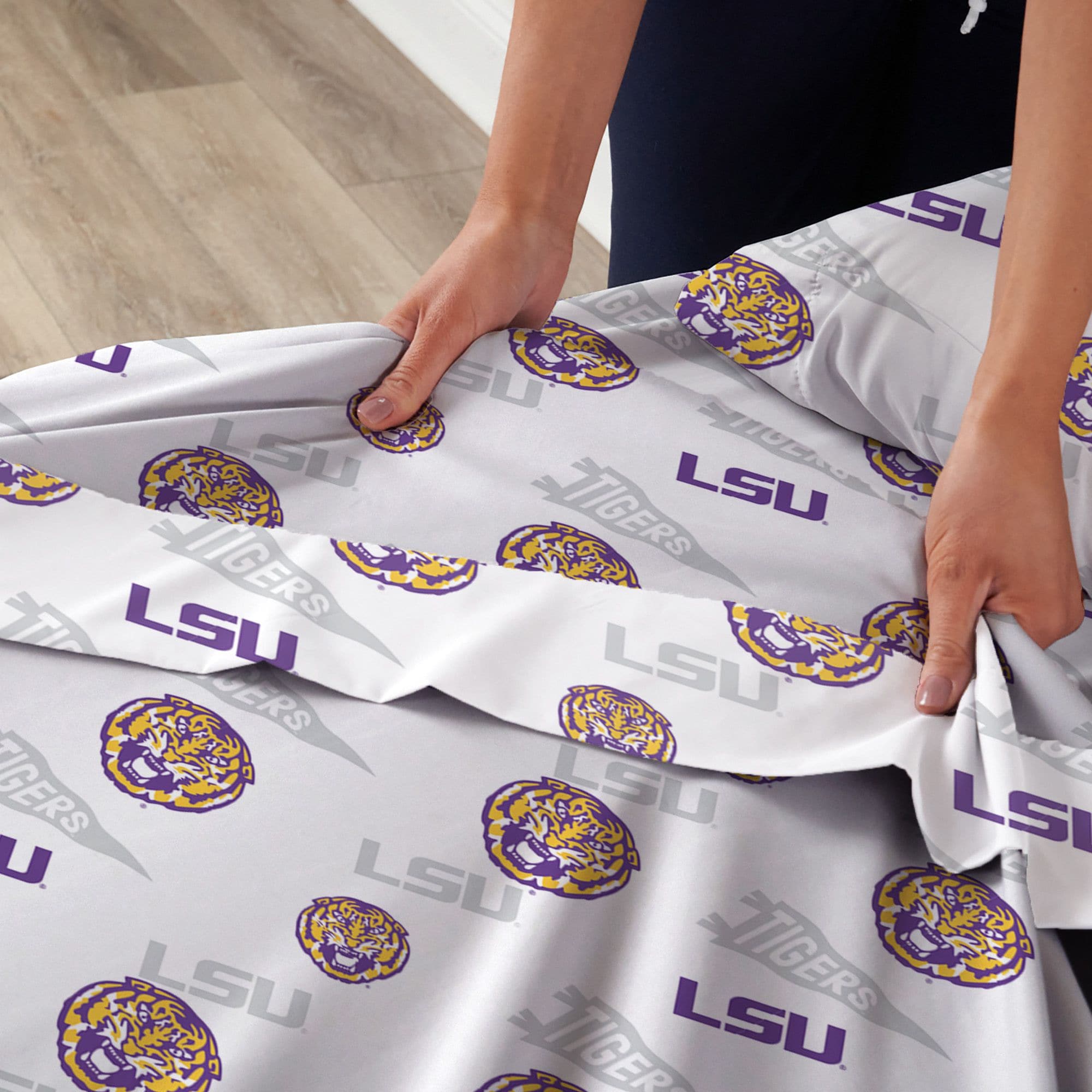 Sweet Home Collection LOW-NCA-SH-TIGERS-Q Sheet-Sets - View #2