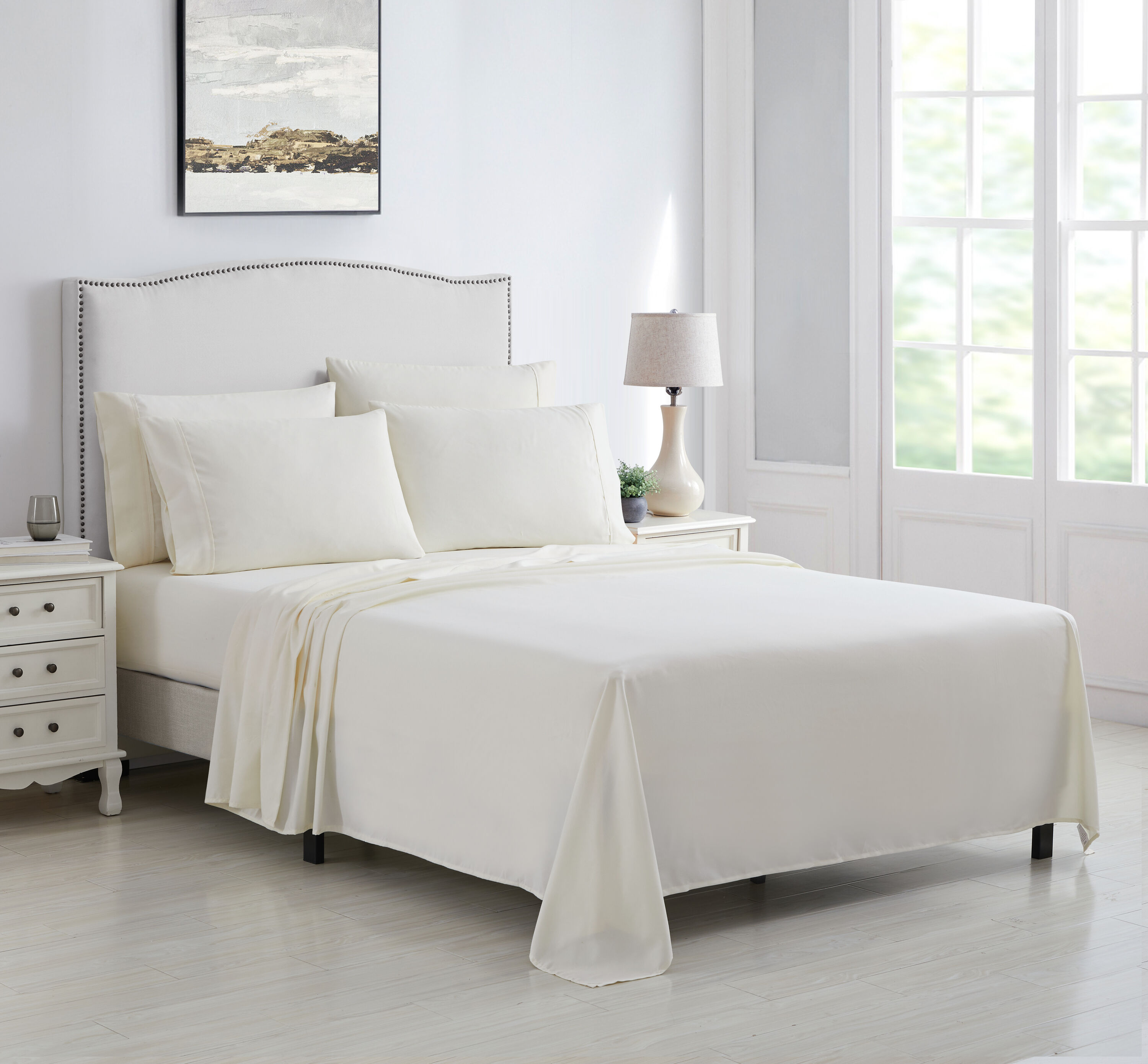 Kathy Ireland Queen Microfiber Ivory 6 -Piece Bed Sheet Set
