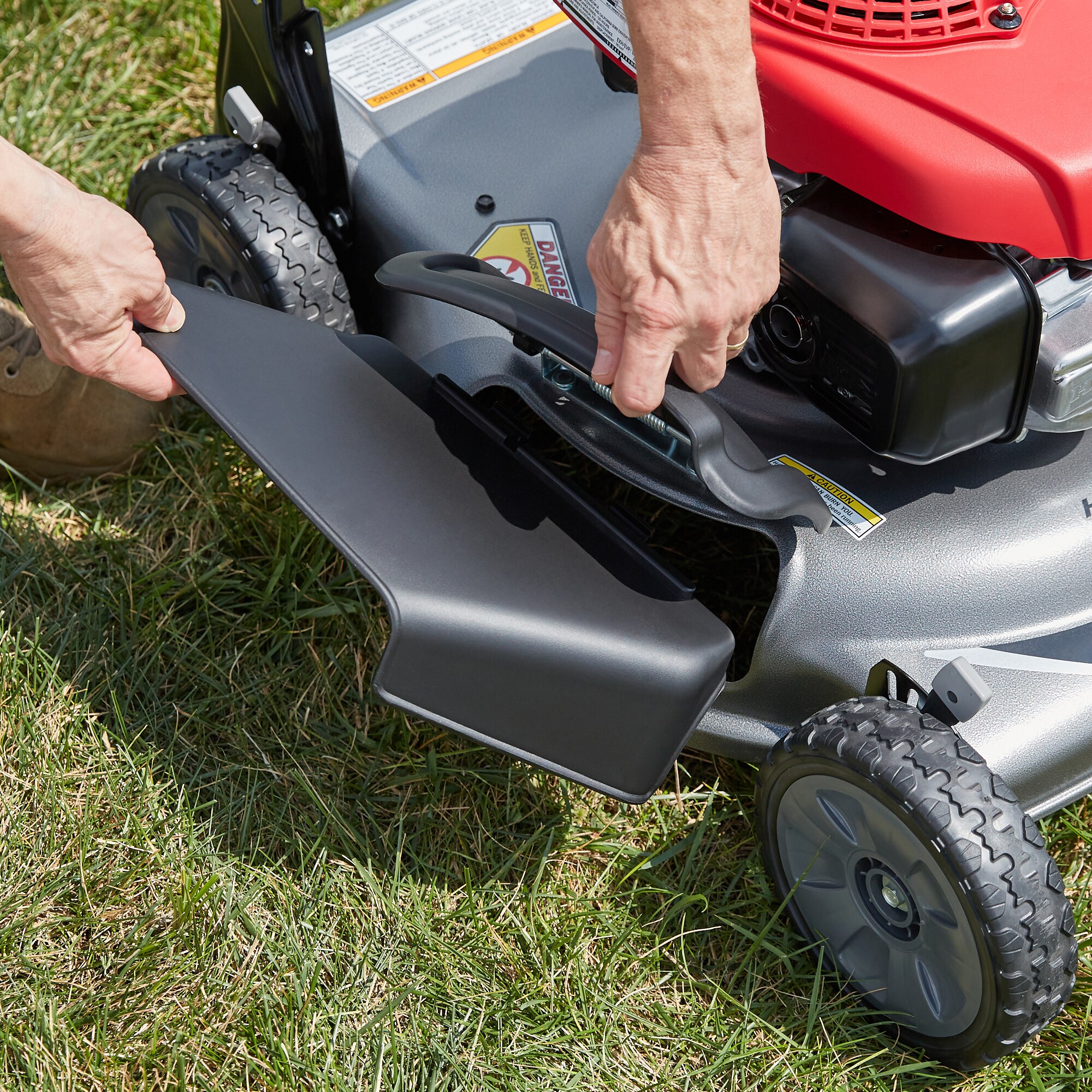 Honda Hrs 160-cc 21-in Self-Propelled Gas Lawn Mower at Lowes.com