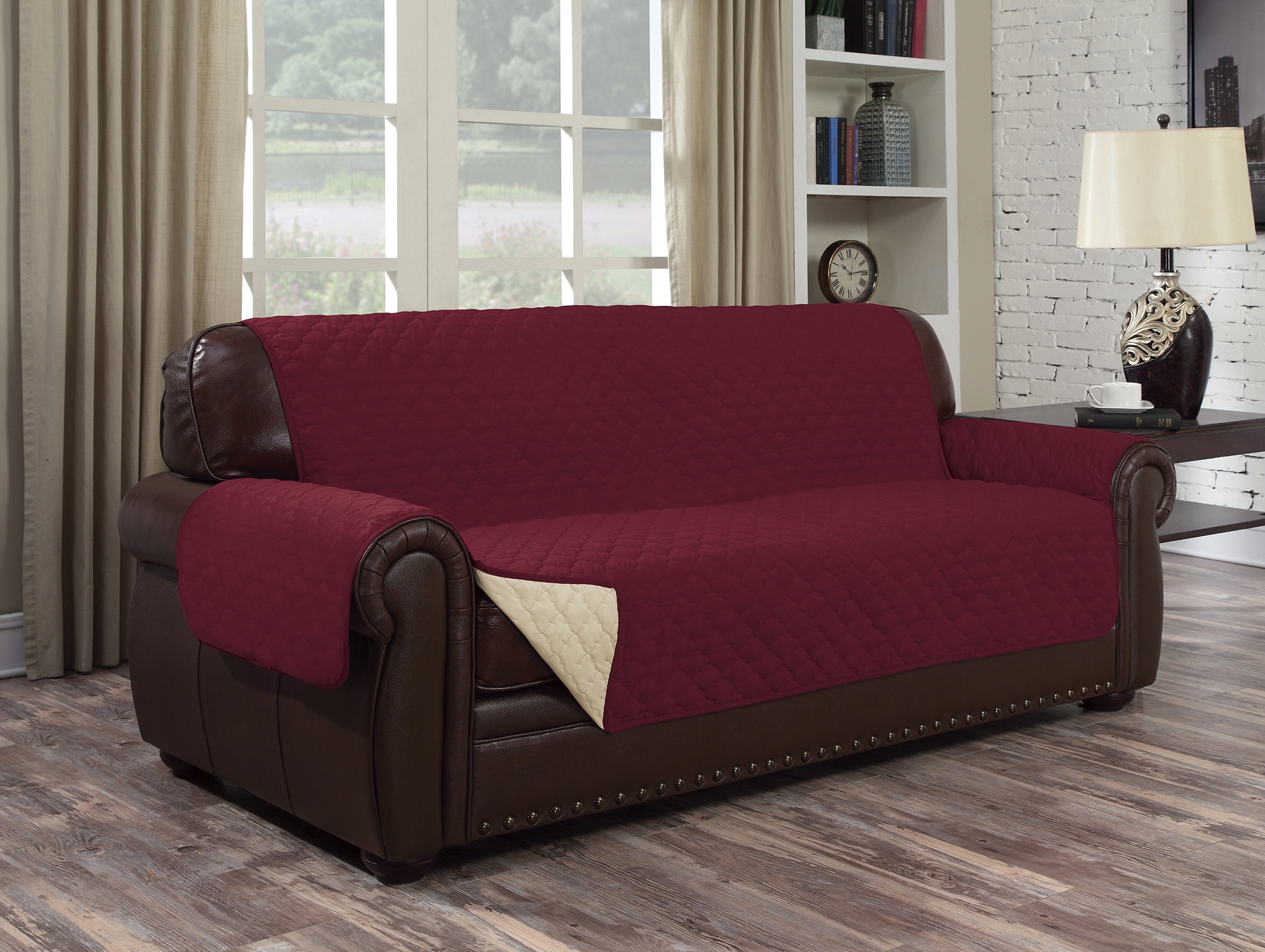 J&V TEXTILES PRTCTR SOFA RED slipcovers - View #2
