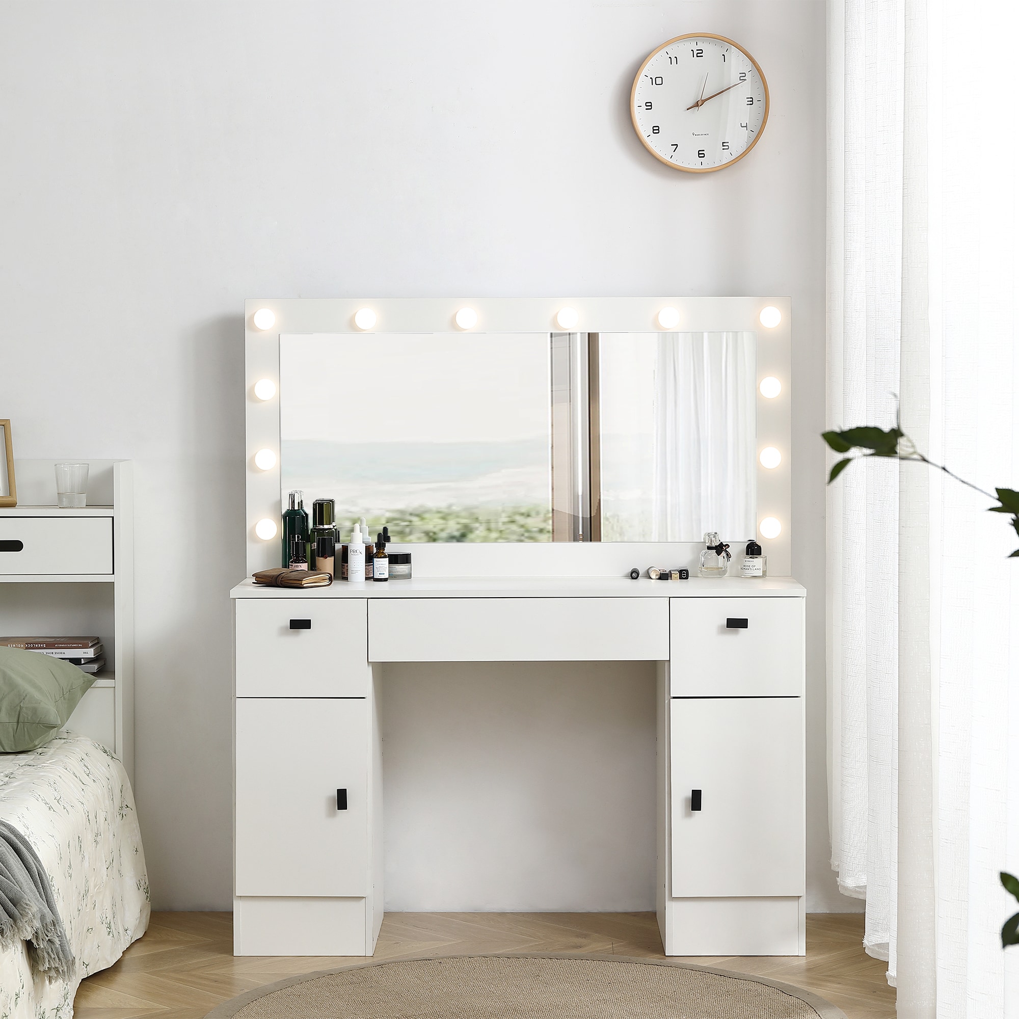 CESICIA Q138 Bedroom-Vanities - View #3