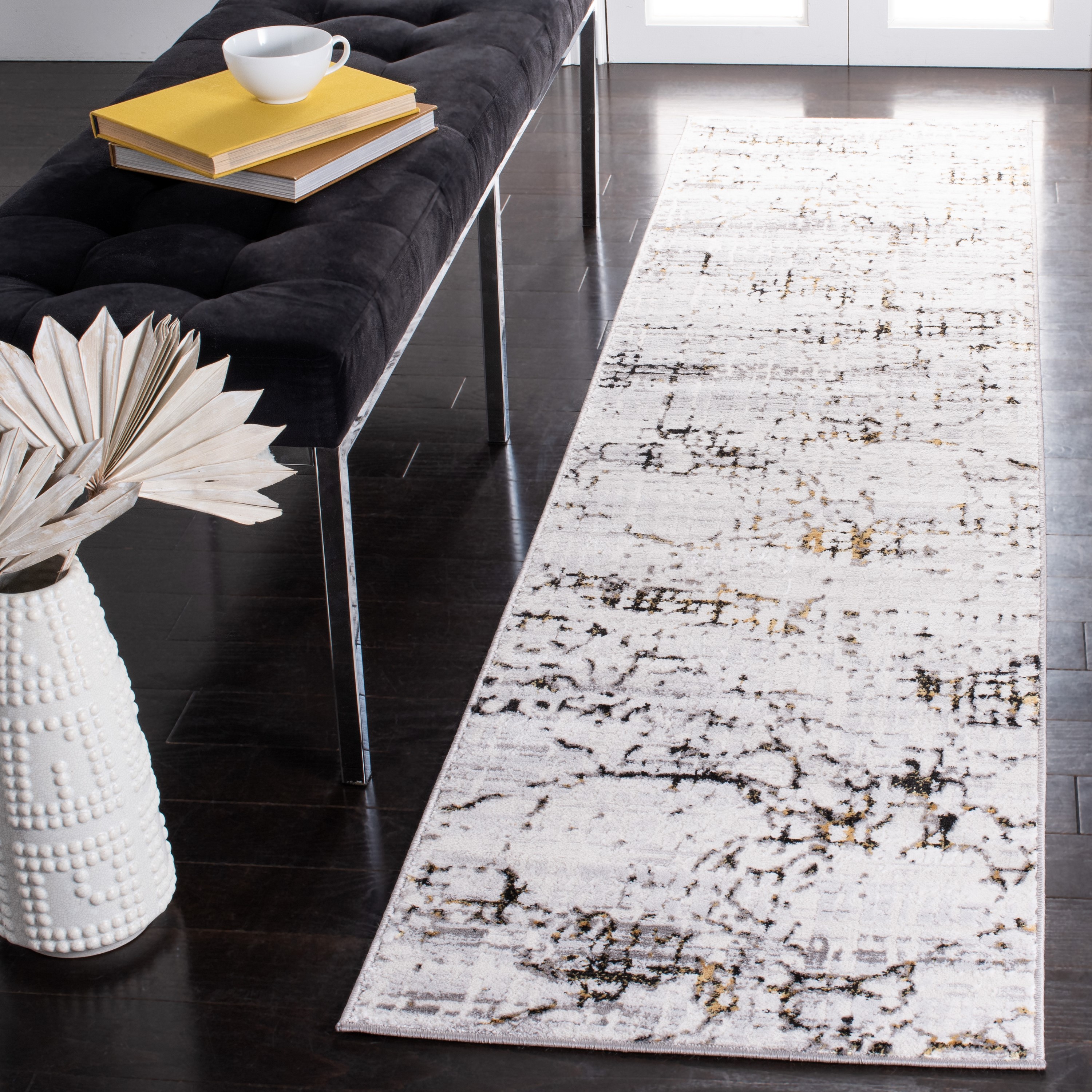 Safavieh ALA248F-28 Amelia Levia 2 x 8 (ft) Loomed Synthetic Gray/Gold Rectangular Indoor Distressed/Overdyed Bohemian/Eclectic Runner rug