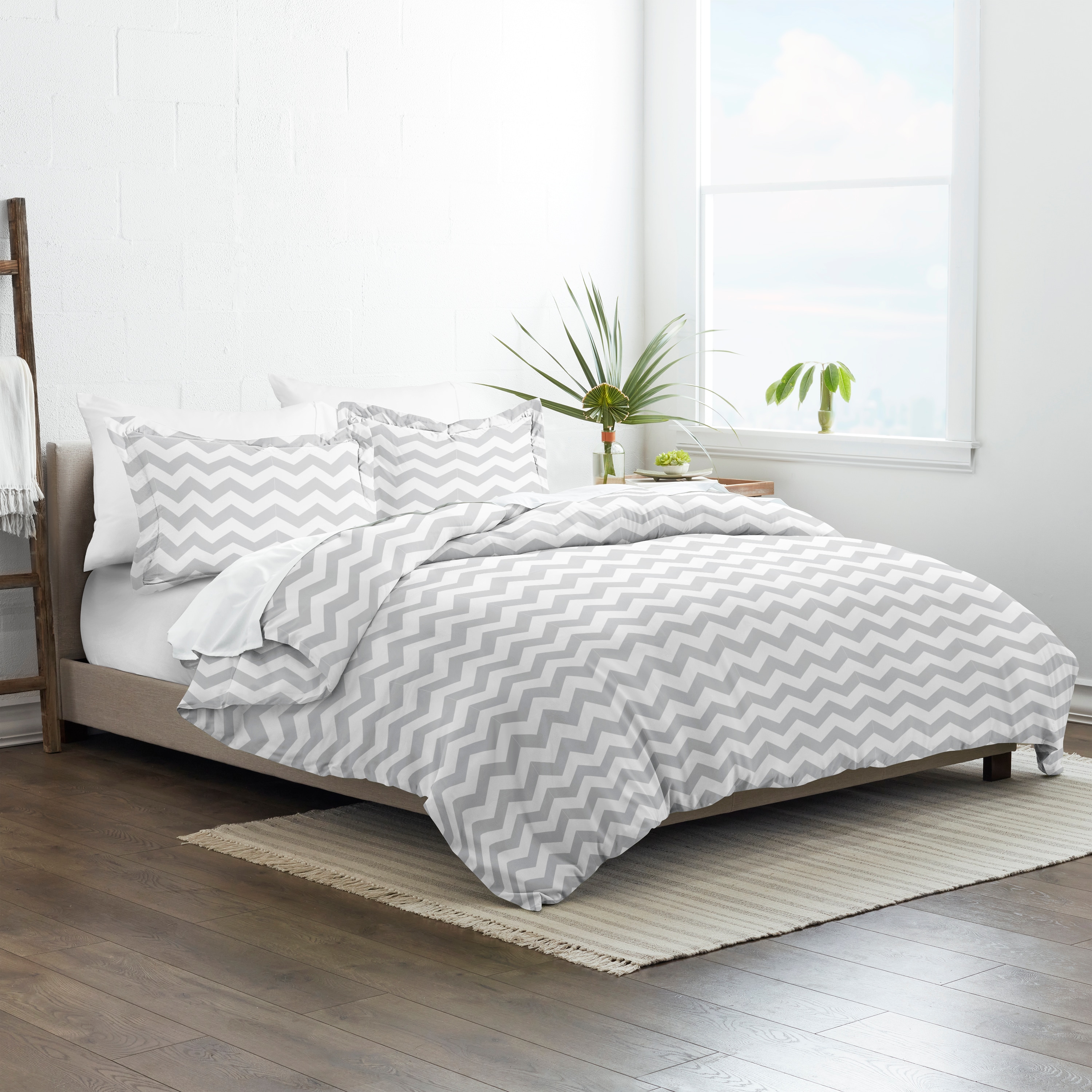 Ienjoy Home IEH-DUV-ARR-T-GR Home 2 -Piece Gray Twin/Twin XL Duvet cover Set