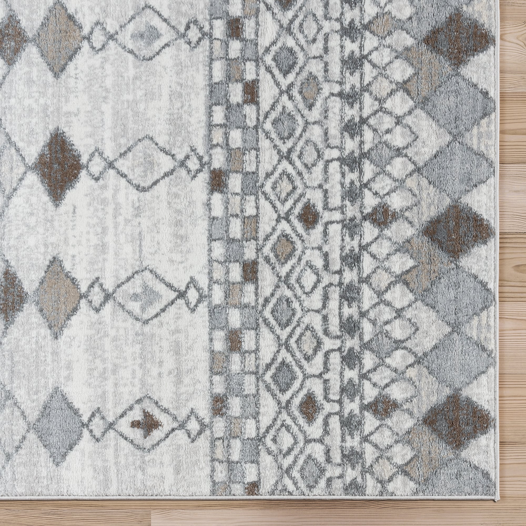 Gray and Beige Geometric Moroccan Polypropylene Area Rug 9' x 12'