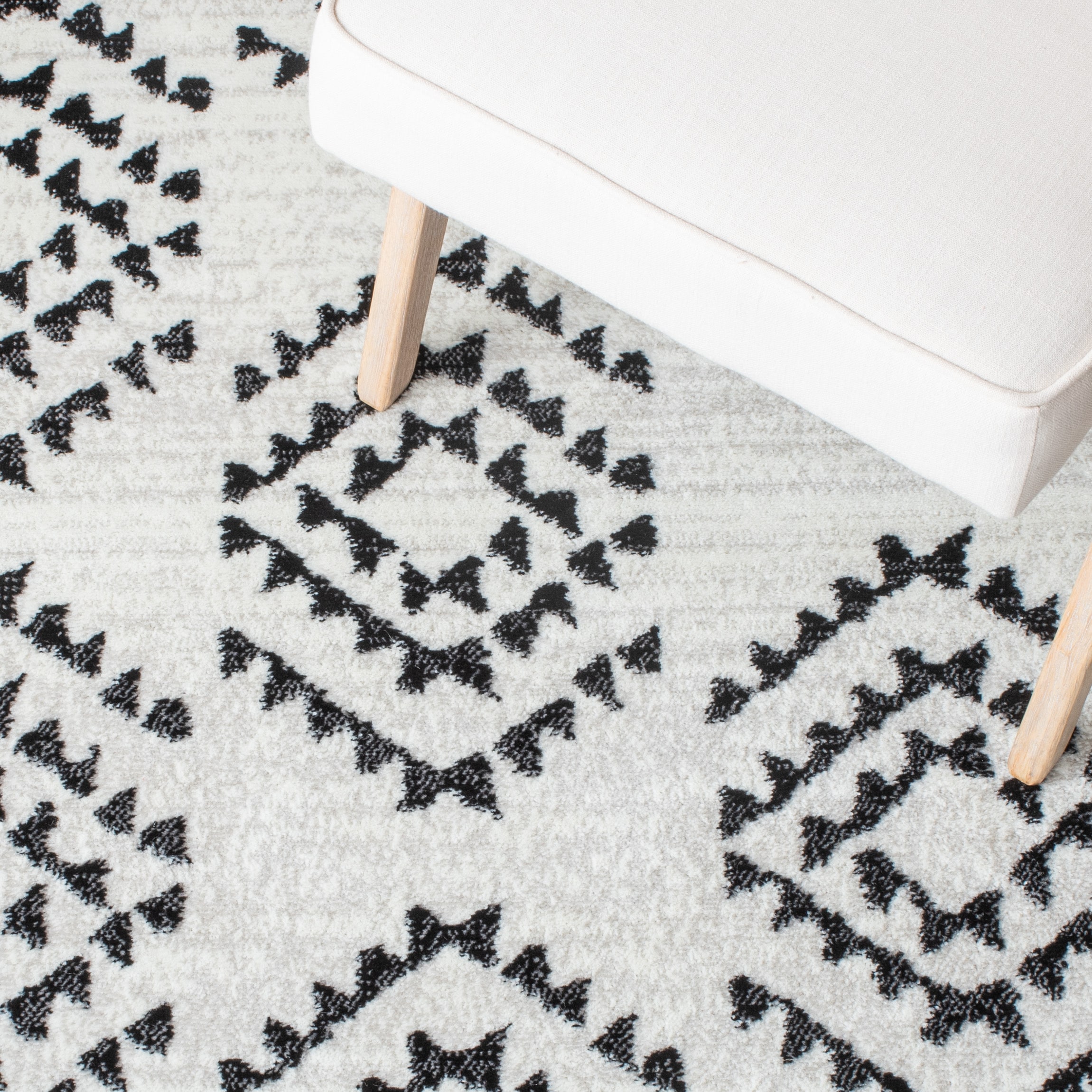 Safavieh SKY179A-4 rugs - View #6