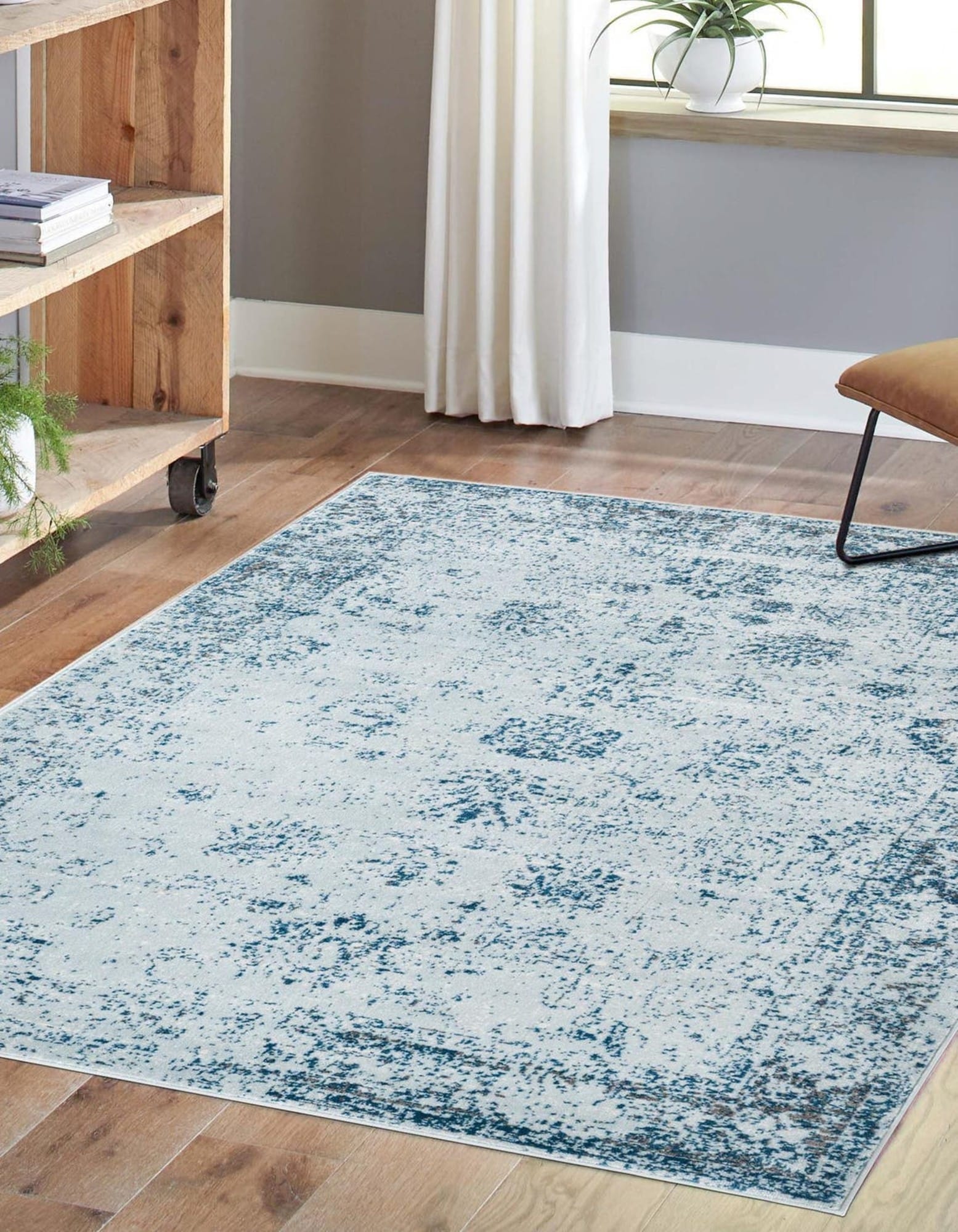 Unique Loom 3141357 Sofia 2 x 3 (ft) Loomed Polypropylene Light Blue Rectangular Indoor Floral Bohemian/Eclectic Area rug