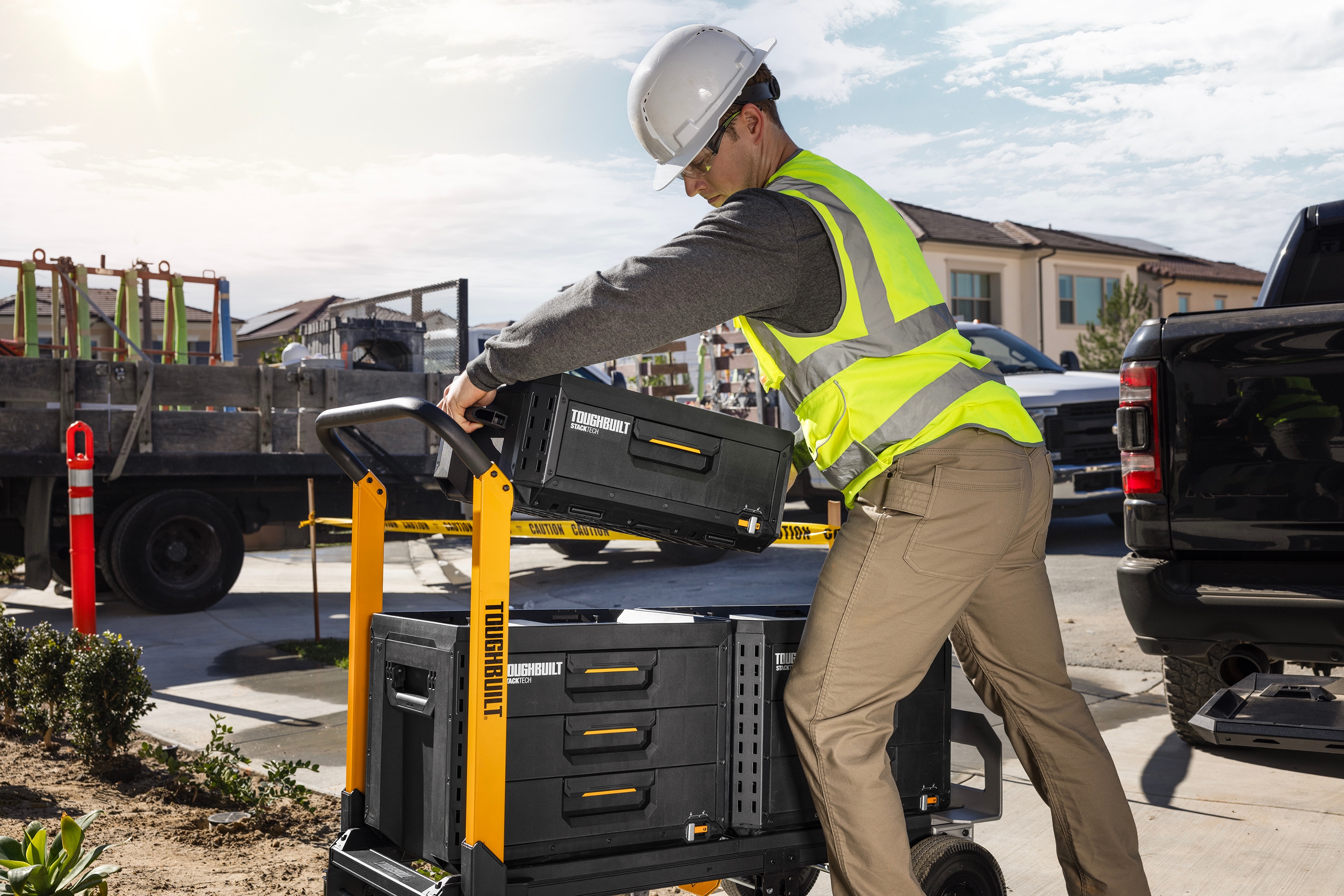 TOUGHBUILT STACKTECH 21-in W x 8.8-in H x 16-in D 1-Drawer Black Plastic/Metal Tool Box TB-B1-D-30-1 simolary.com 27 TOUGHBUILT STACKTECH 21-in W x 8.8-in H x 16-in D 1-Drawer Black Plastic/Metal Tool Box TB-B1-D-30-1 Simolary simolary.com 27